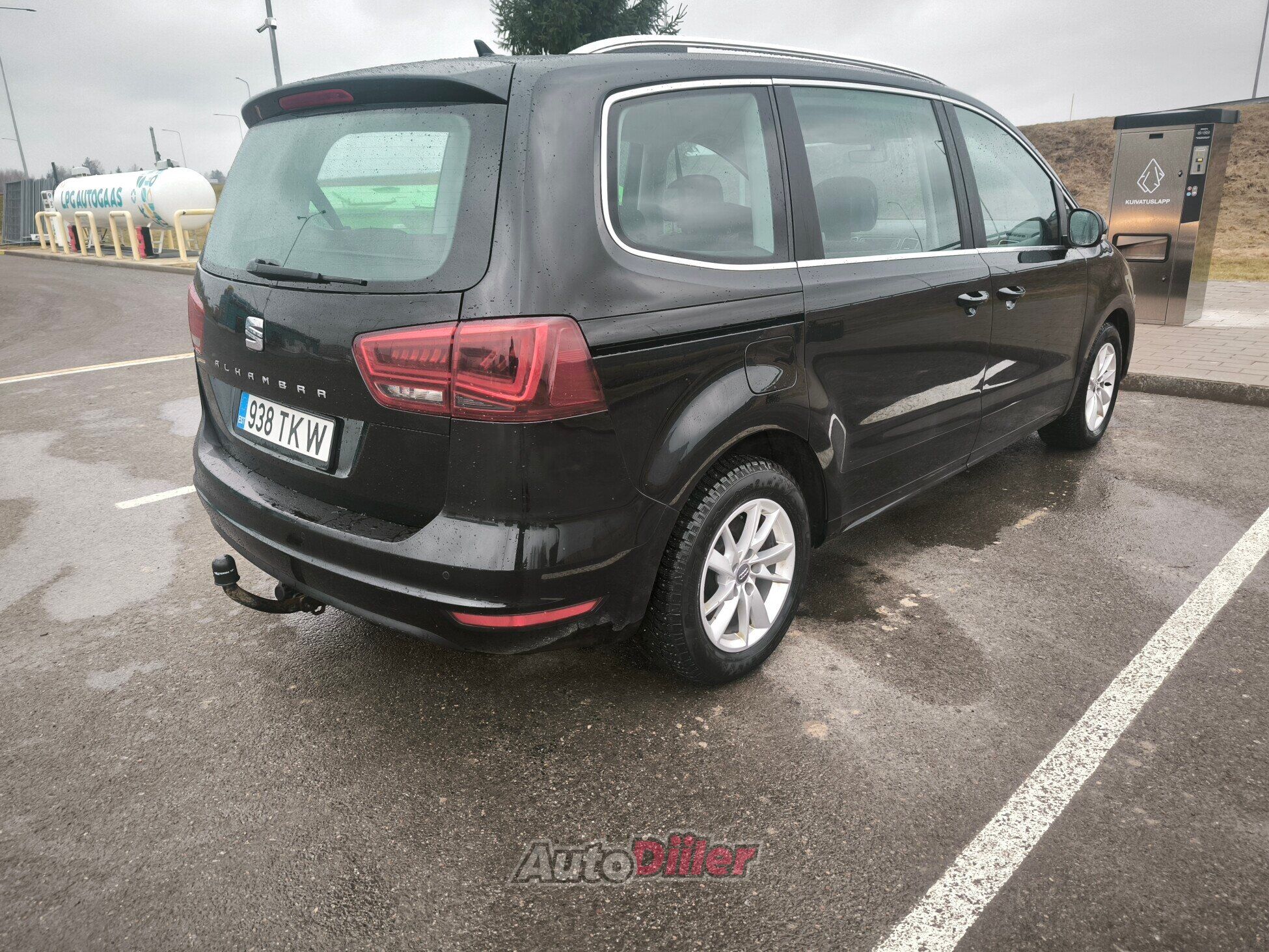 SEAT Alhambra 2.0 110kW 2015, photo 2/4