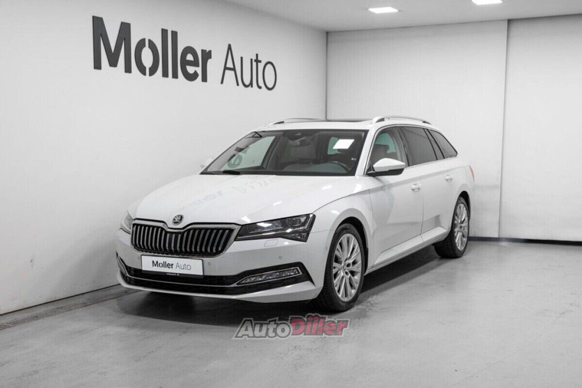 Skoda Superb 2.0 110kW 2021, photo 4/10