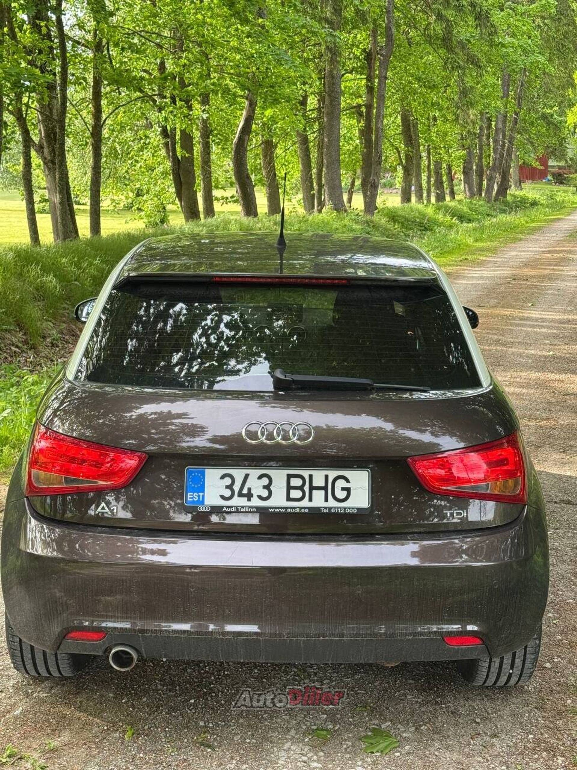 Audi A1 1.6 66kW 2011, kuva 4/9