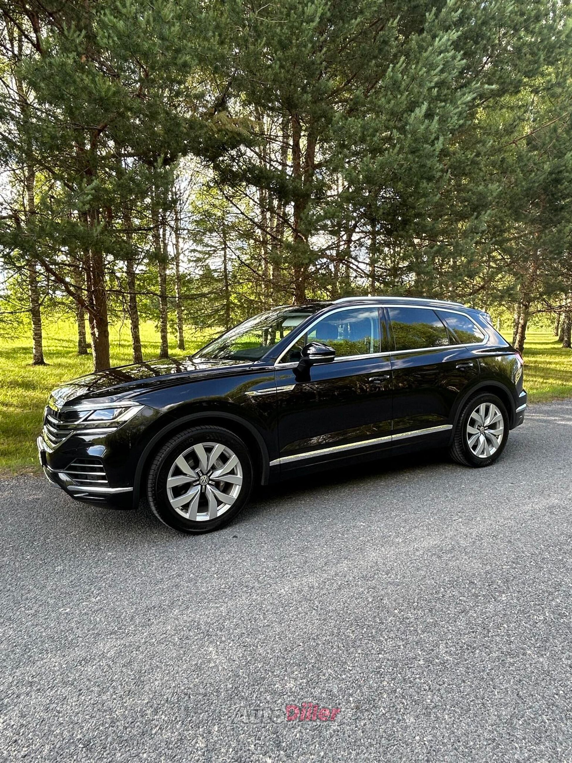 Volkswagen Touareg 2018, kuva 2/10