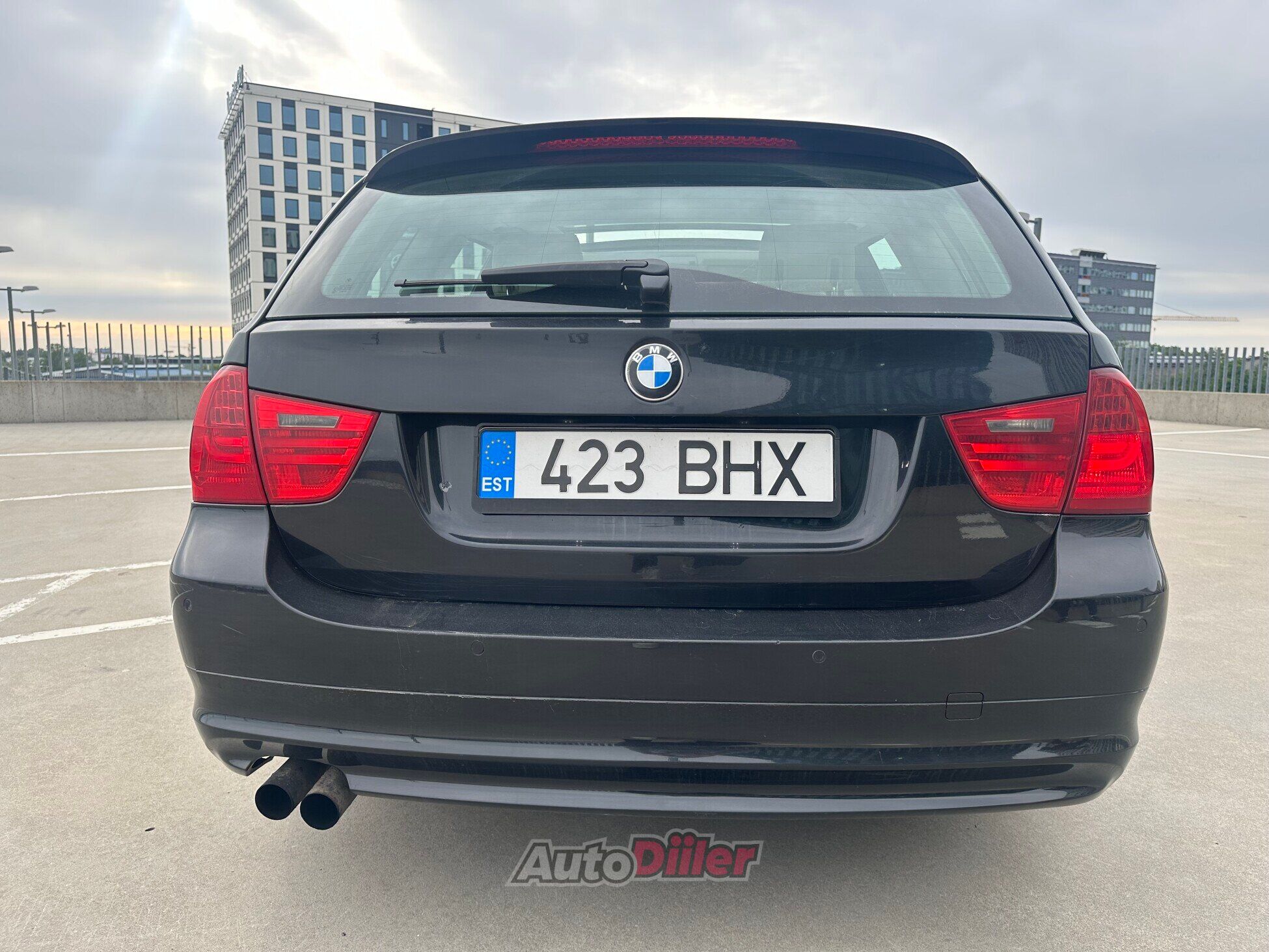BMW 330 Facelift LCI 3.0 180kW 2009, kuva 3/10