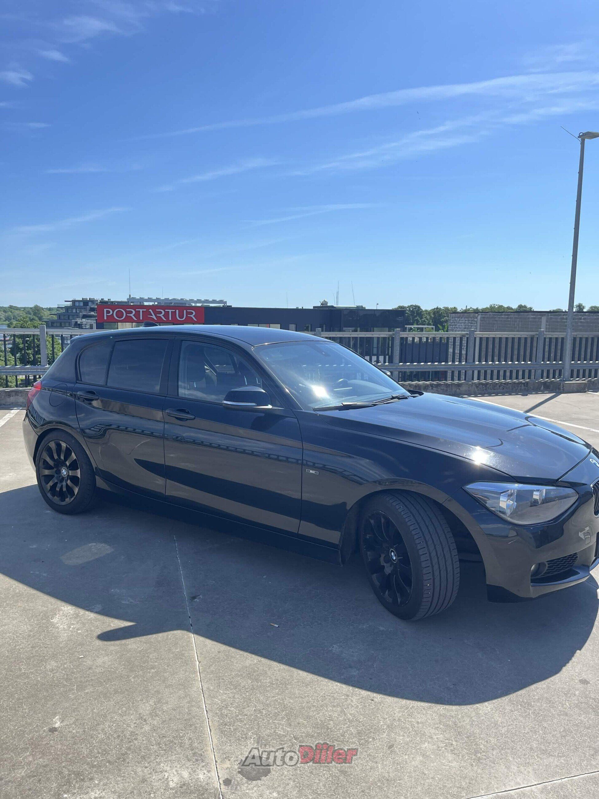 BMW 118 2.0 105kW 2012, photo 3/8