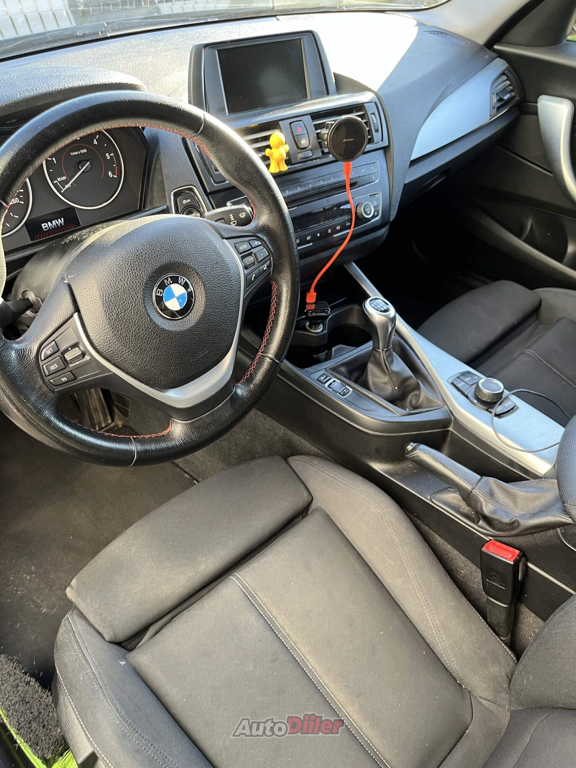 BMW 118 2.0 105kW 2012, photo 7/8