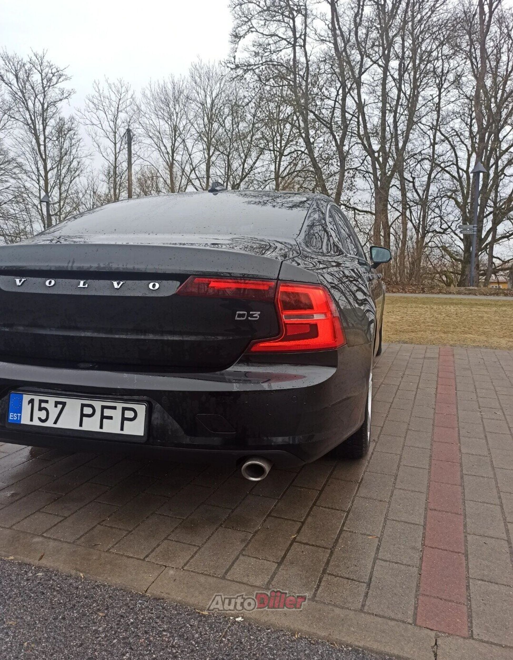 Volvo S90 Momentum 2.0 110kW 2018, kuva 6/10