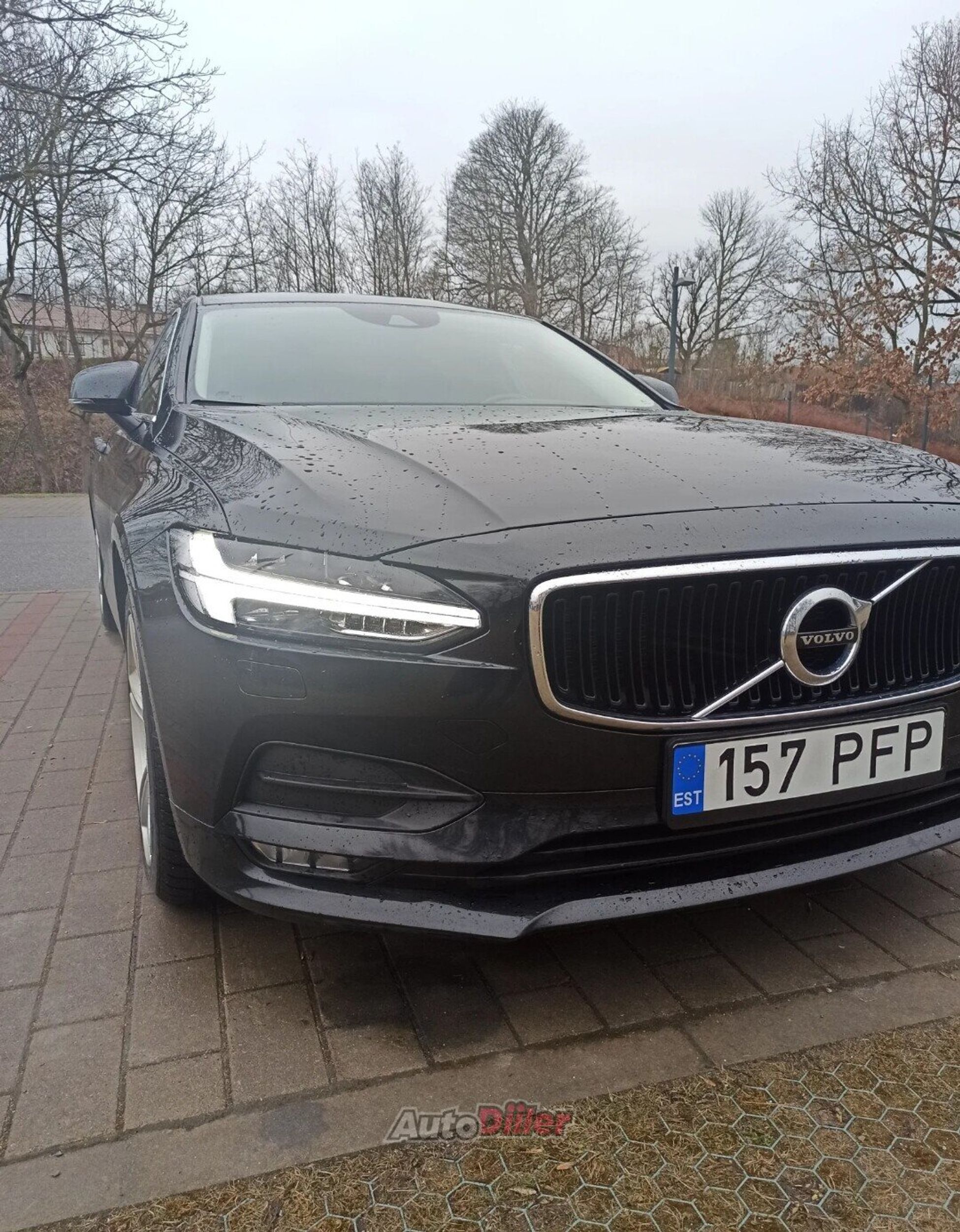 Volvo S90 Momentum 2.0 110kW 2018, kuva 4/10