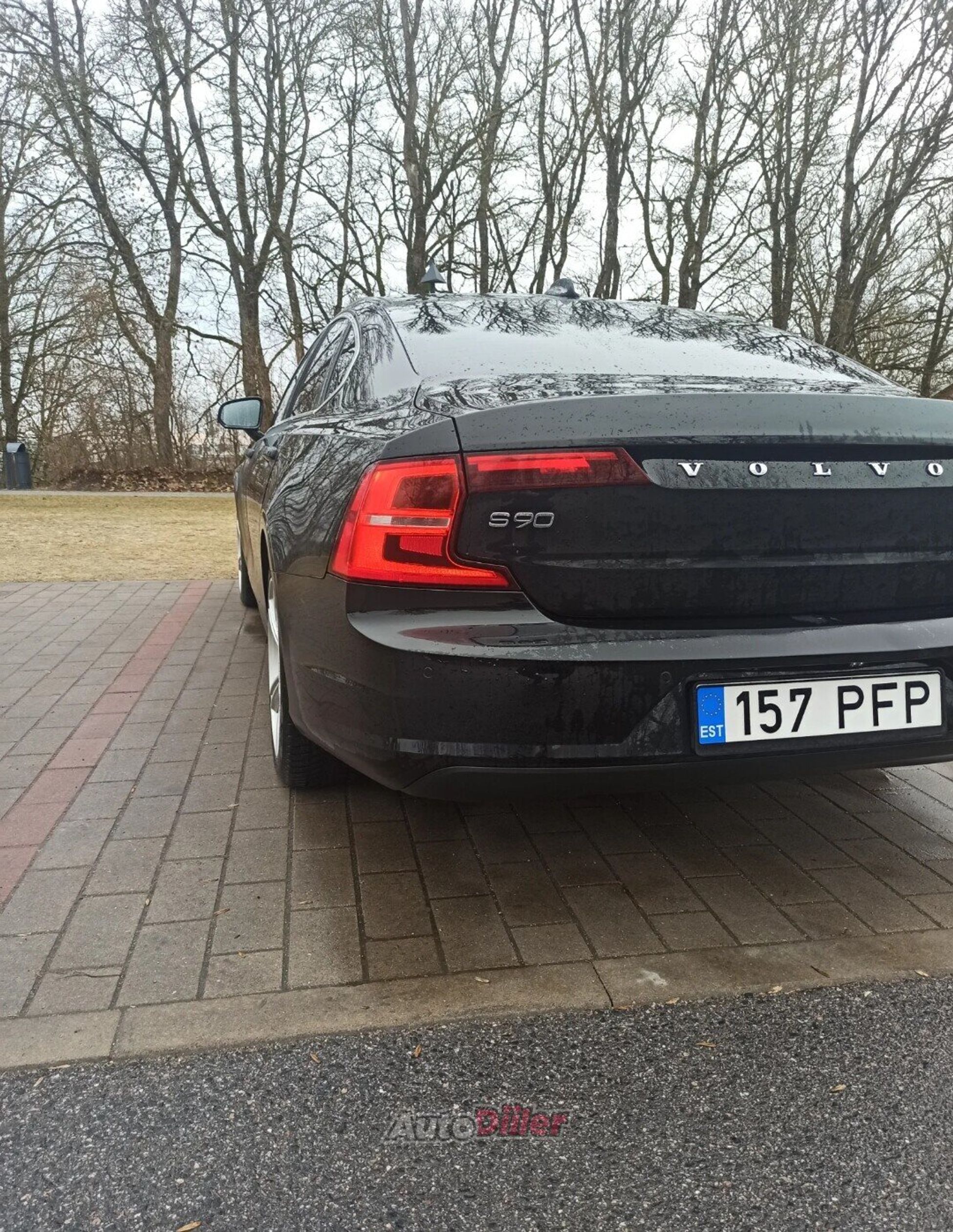 Volvo S90 Momentum 2.0 110kW 2018, kuva 7/10