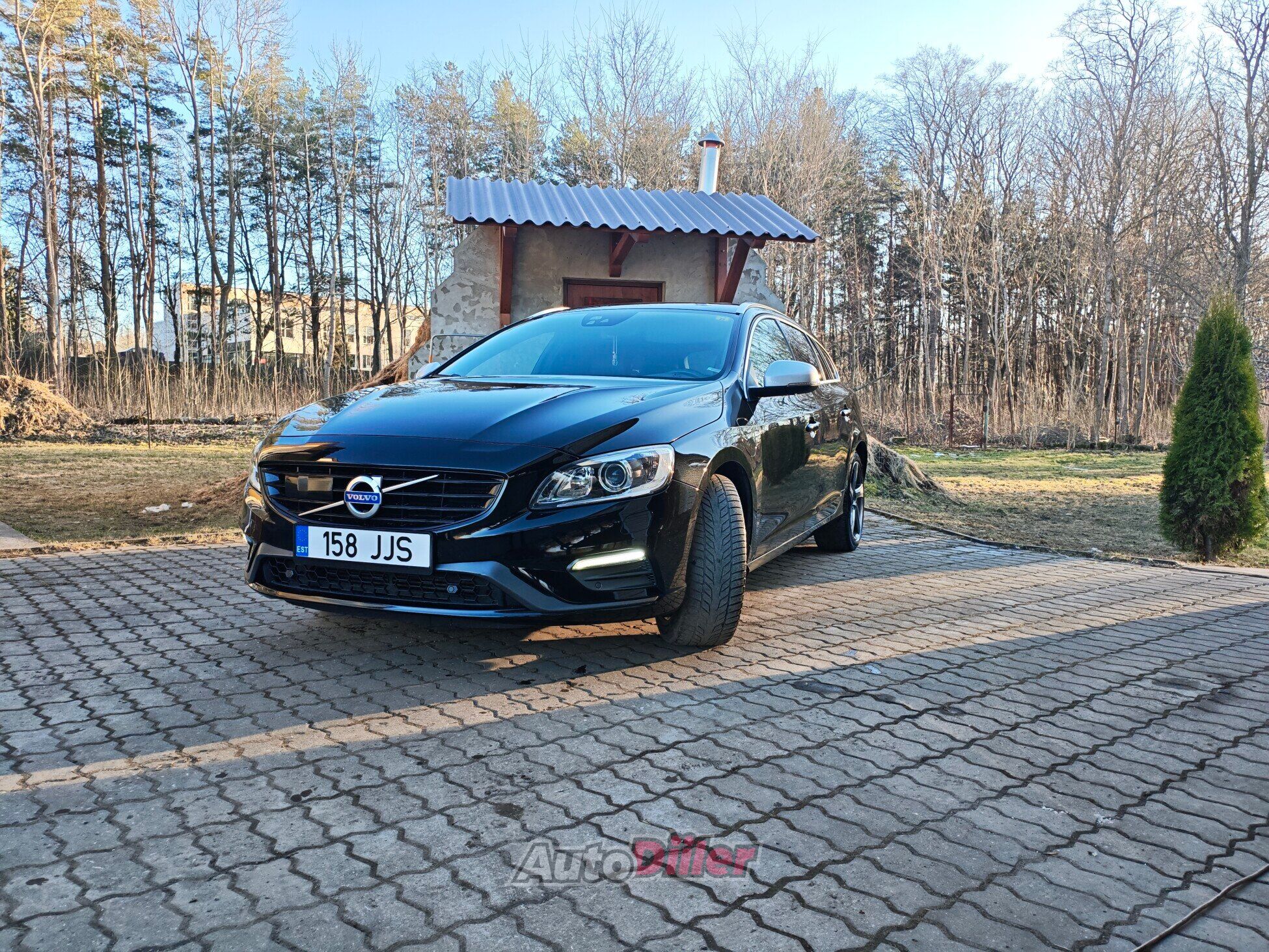 Volvo V60 2.4 162kW 2015, photo 3/10