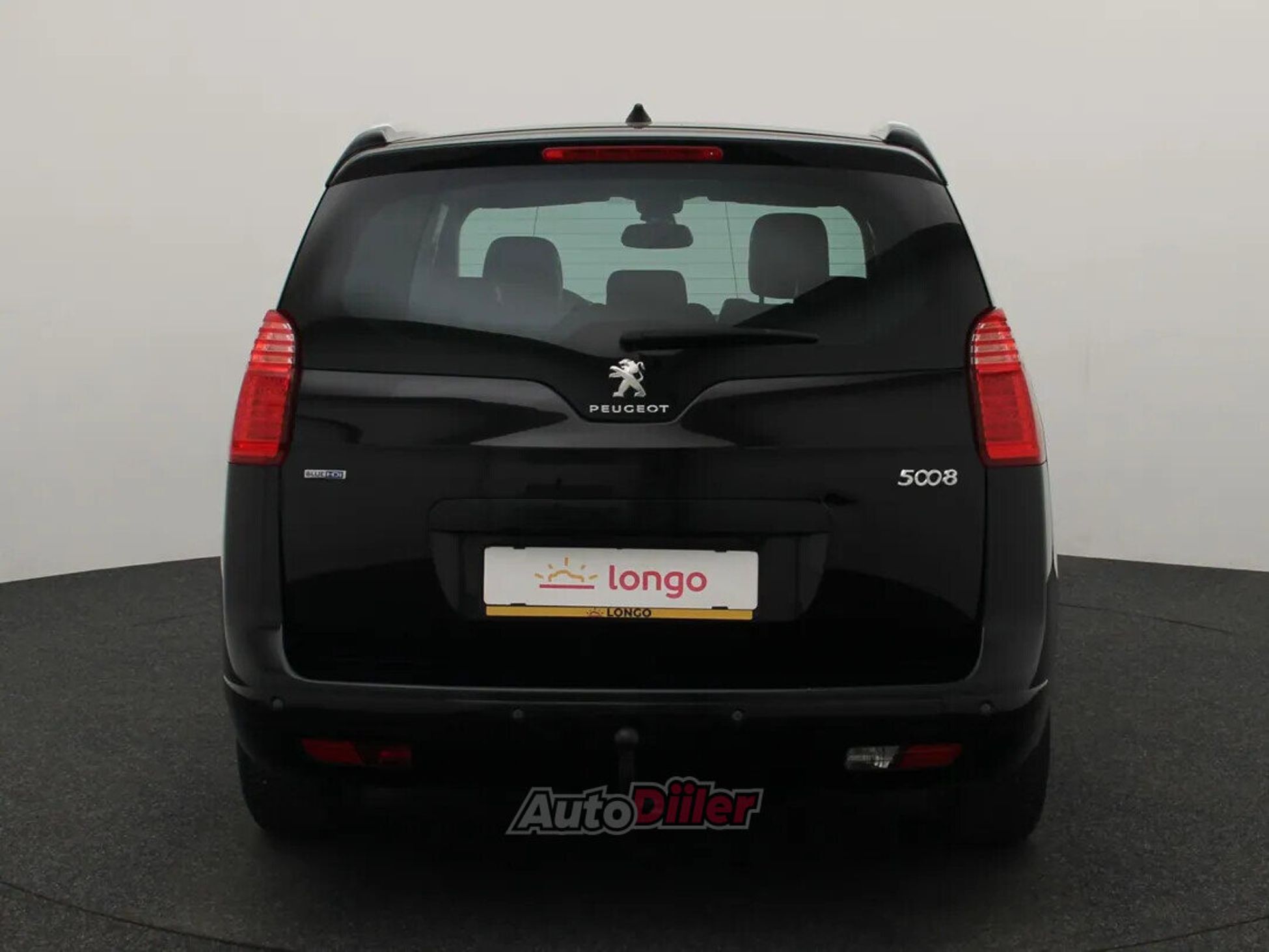 Peugeot 5008 Executive 1.6 88kW 2015, photo 5/10