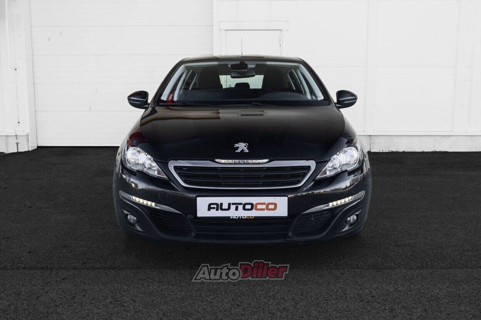 Peugeot 308 Allure PureTech 1.2 96kW 2015, kuva 2/10