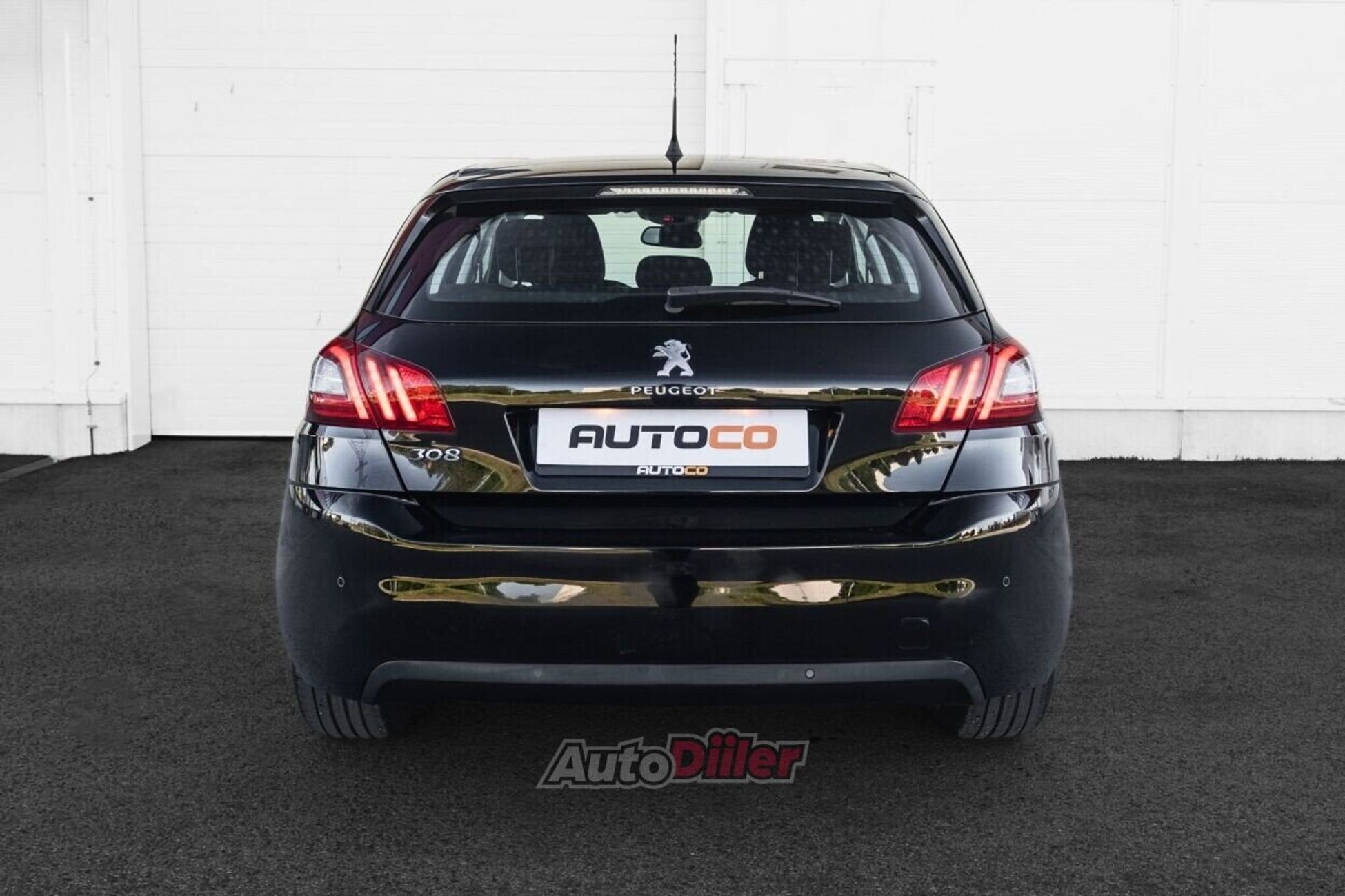 Peugeot 308 Allure PureTech 1.2 96kW 2015, kuva 7/10