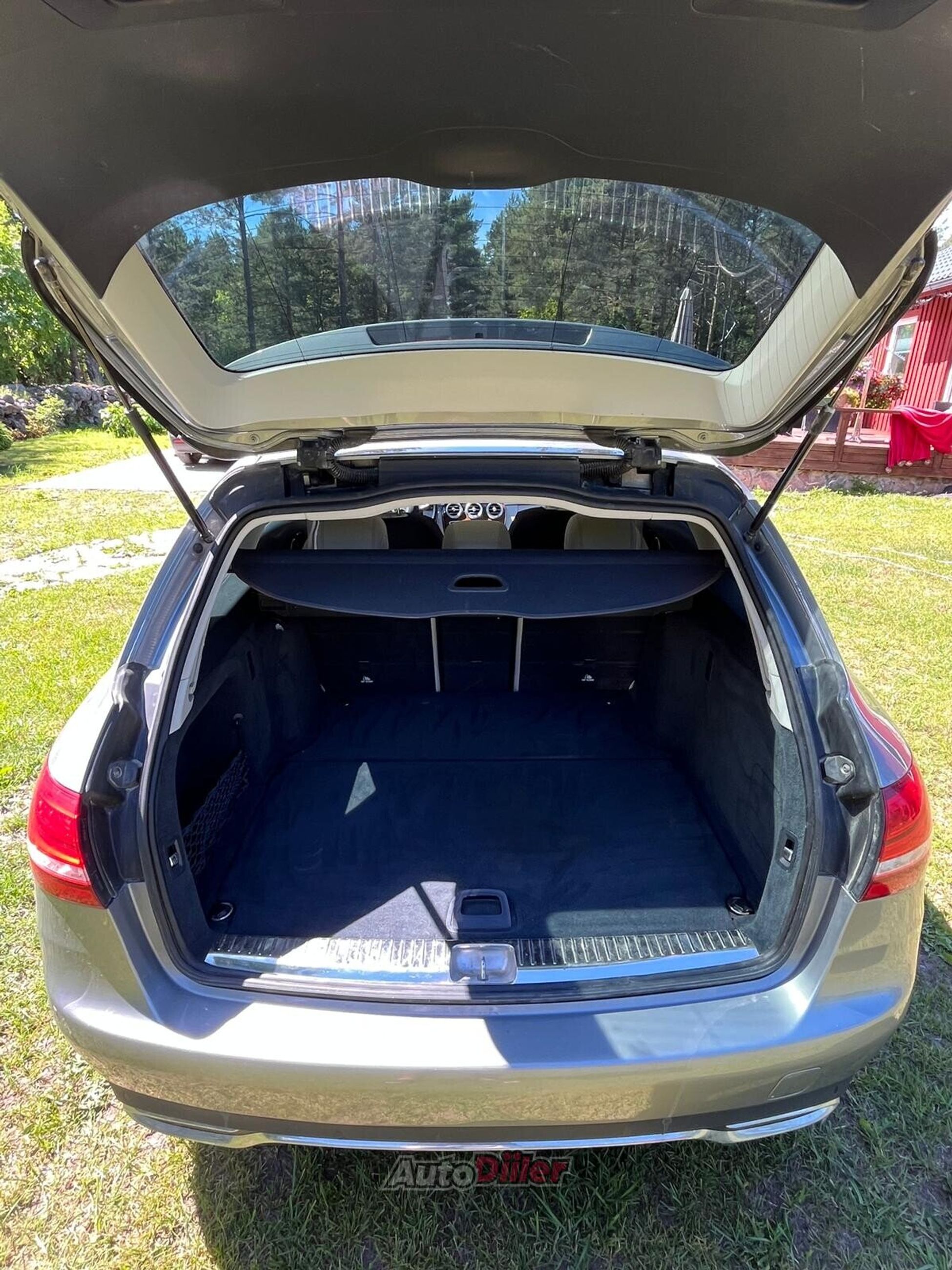 Mercedes-Benz C 250 2.1 150kW 2015, photo 7/10
