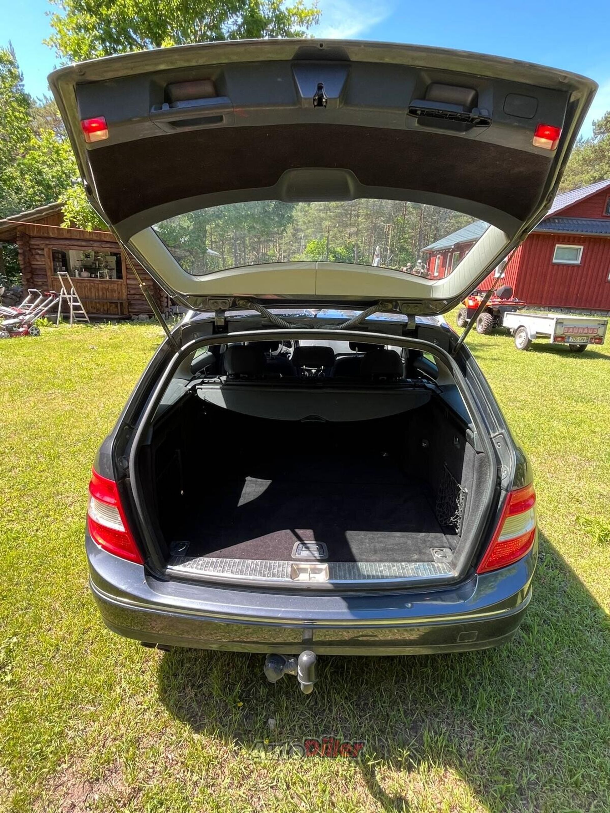 Mercedes-Benz C 200 2.1 100kW 2009, photo 5/10