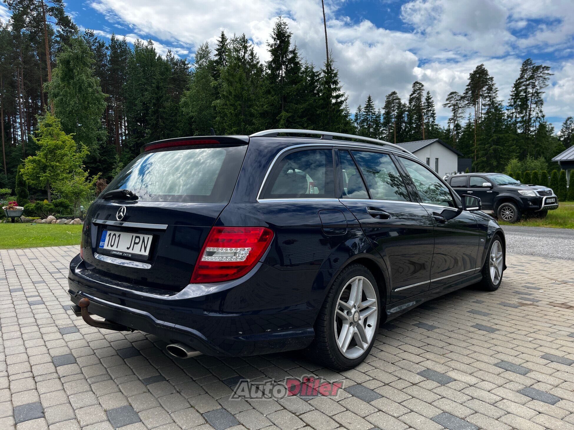 Mercedes-Benz C 300 4matic 3.0 170kW 2011, photo 4/10