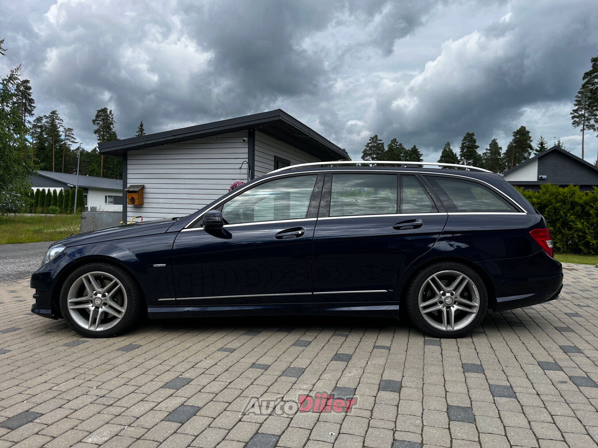 Mercedes-Benz C 300 4matic 3.0 170kW 2011, photo 7/10