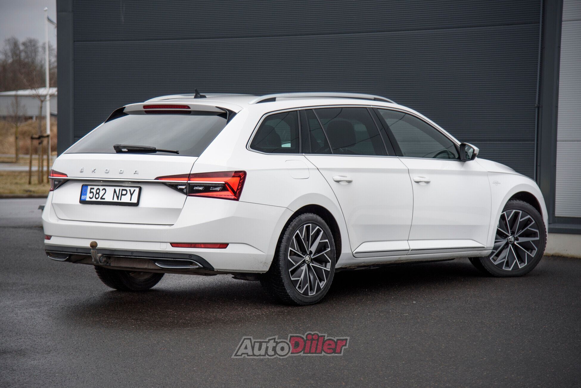 Skoda Superb Laurin & Klement 1.4 115kW 2020, kuva 3/10