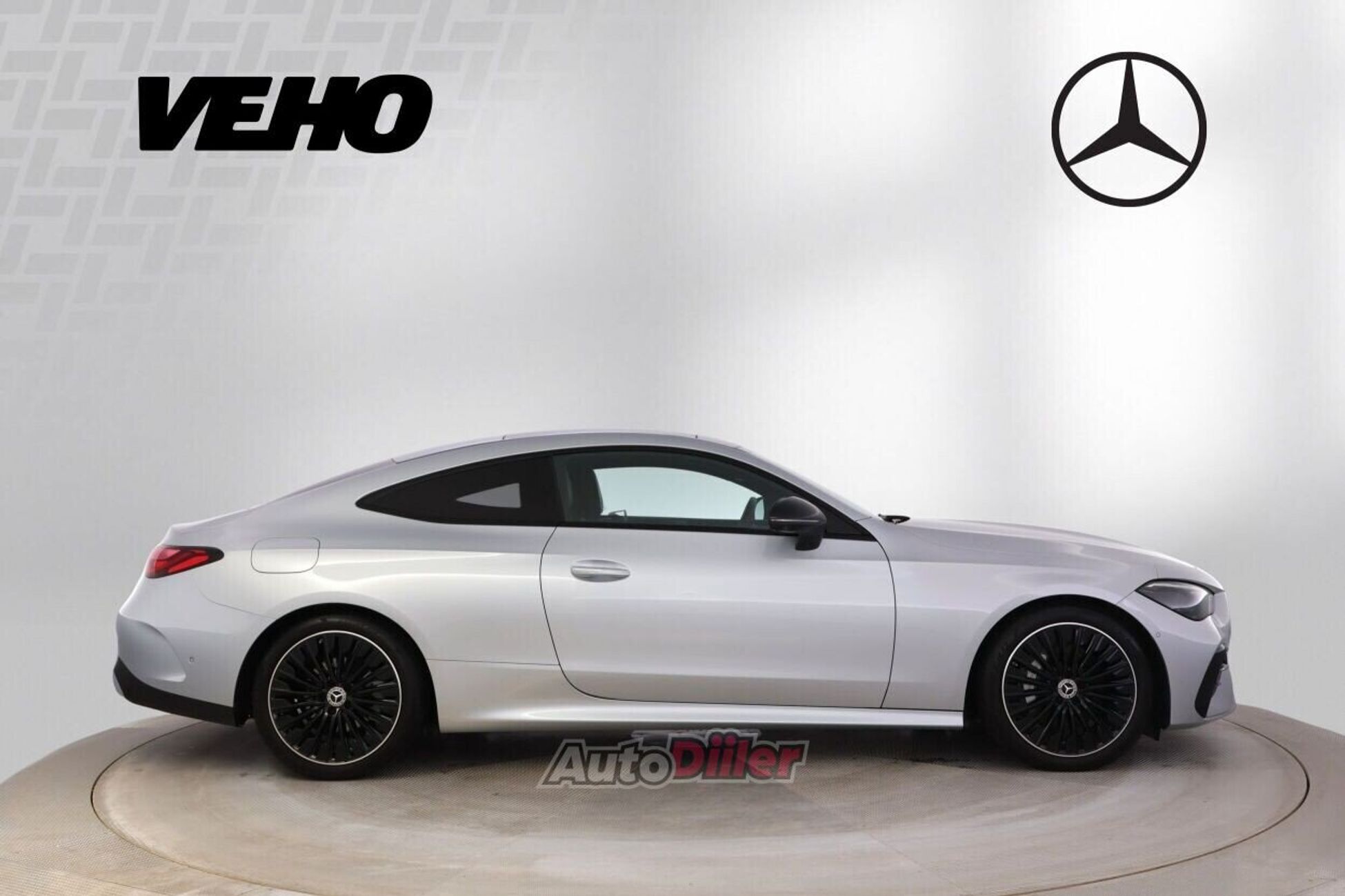 Mercedes-Benz CLE 300 2024, photo 2/10