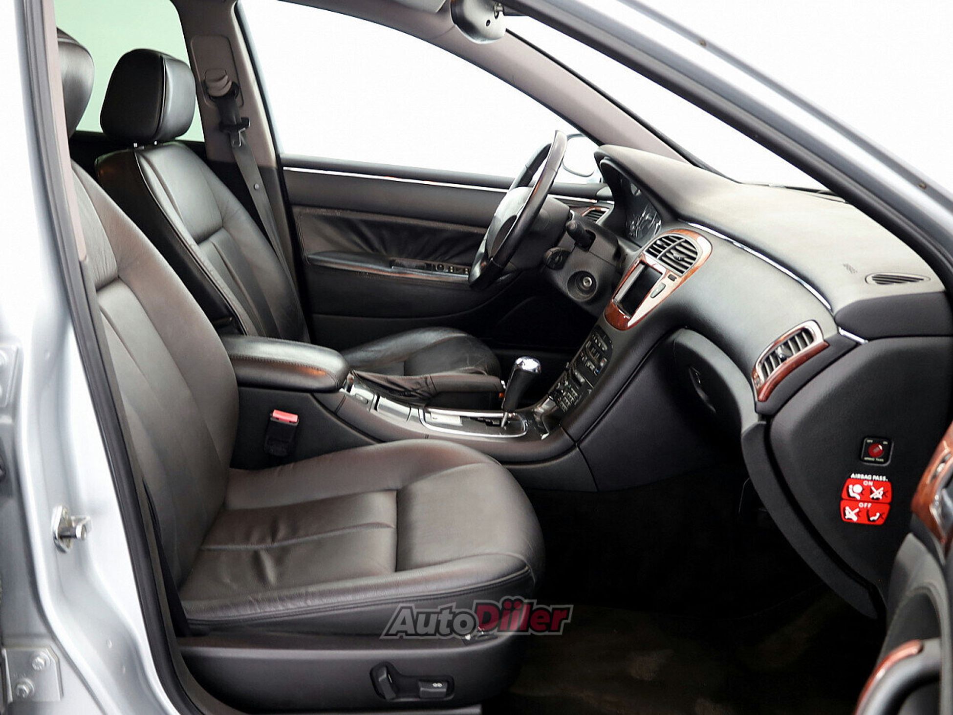 Peugeot 607 2.7 150kW 2007, photo 6/7
