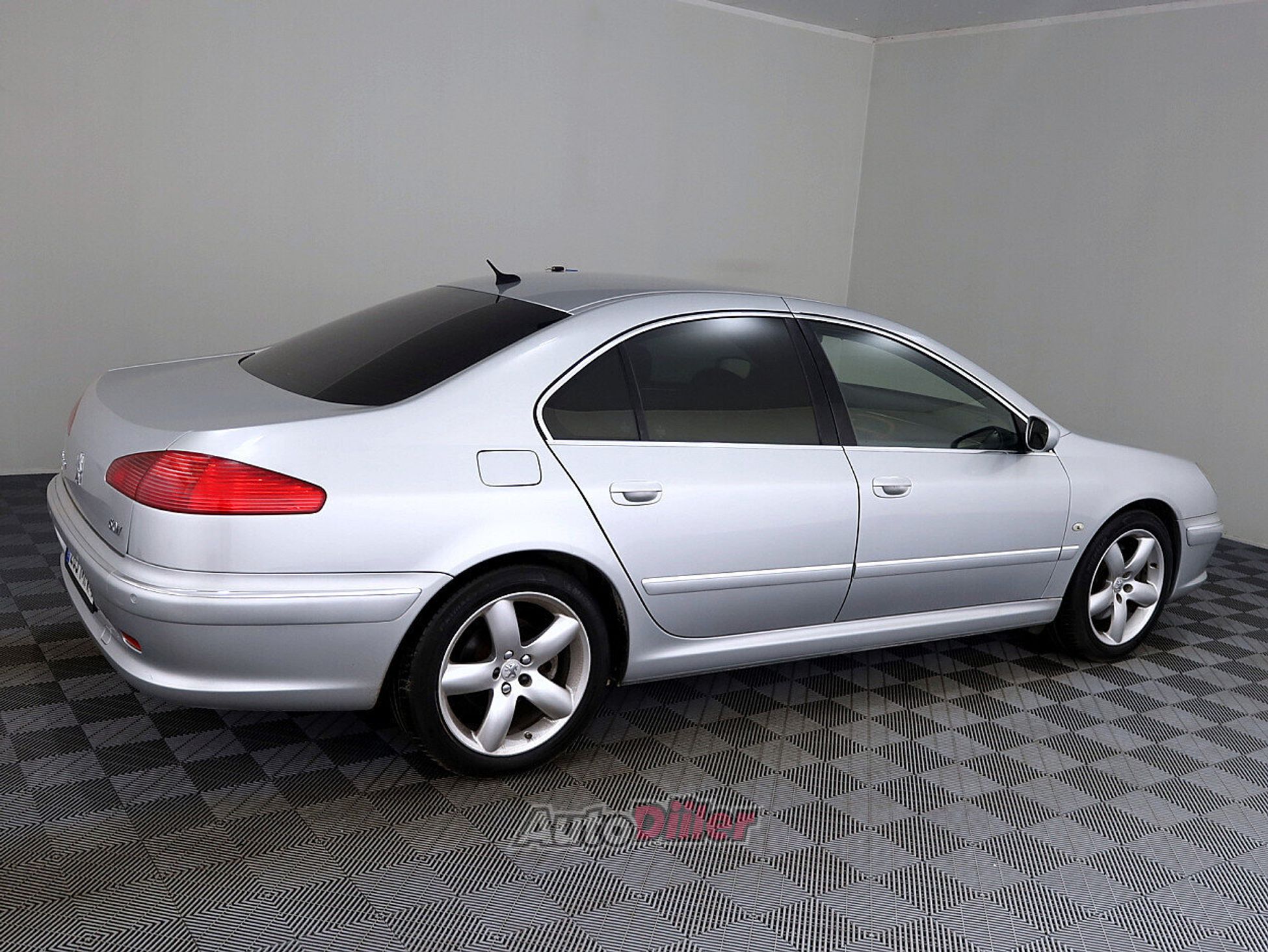 Peugeot 607 2.7 150kW 2007, photo 3/7