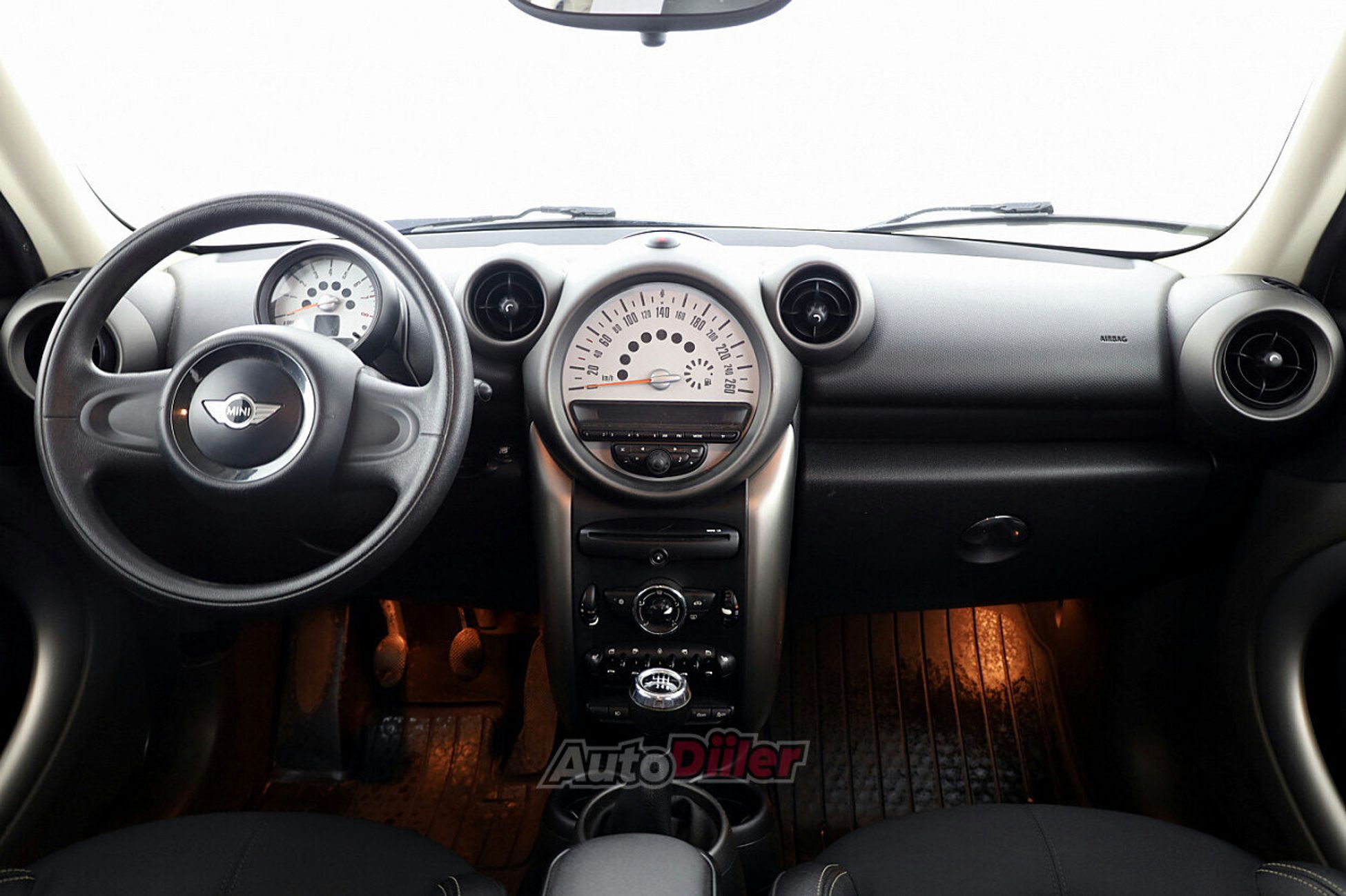 MINI Countryman 1.6 90kW 2011, photo 5/7
