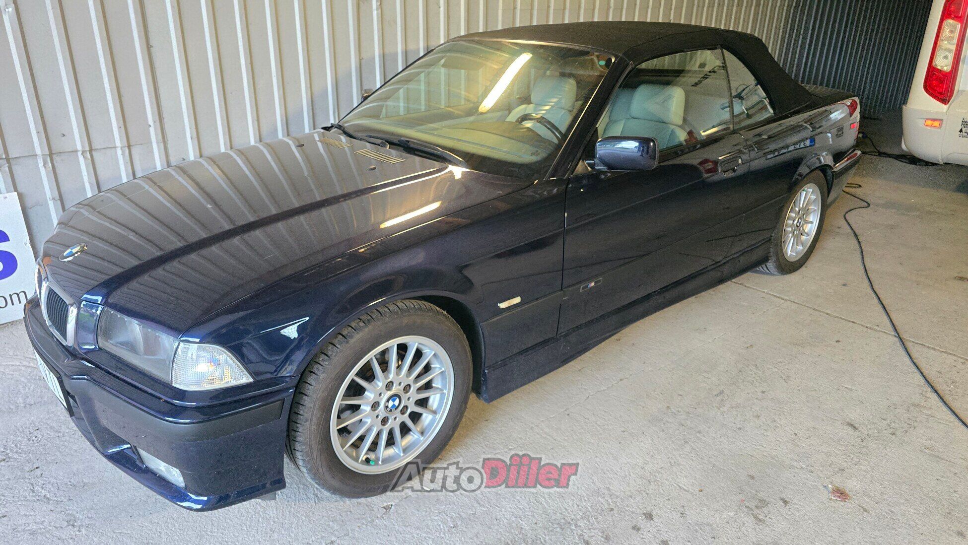 BMW 318