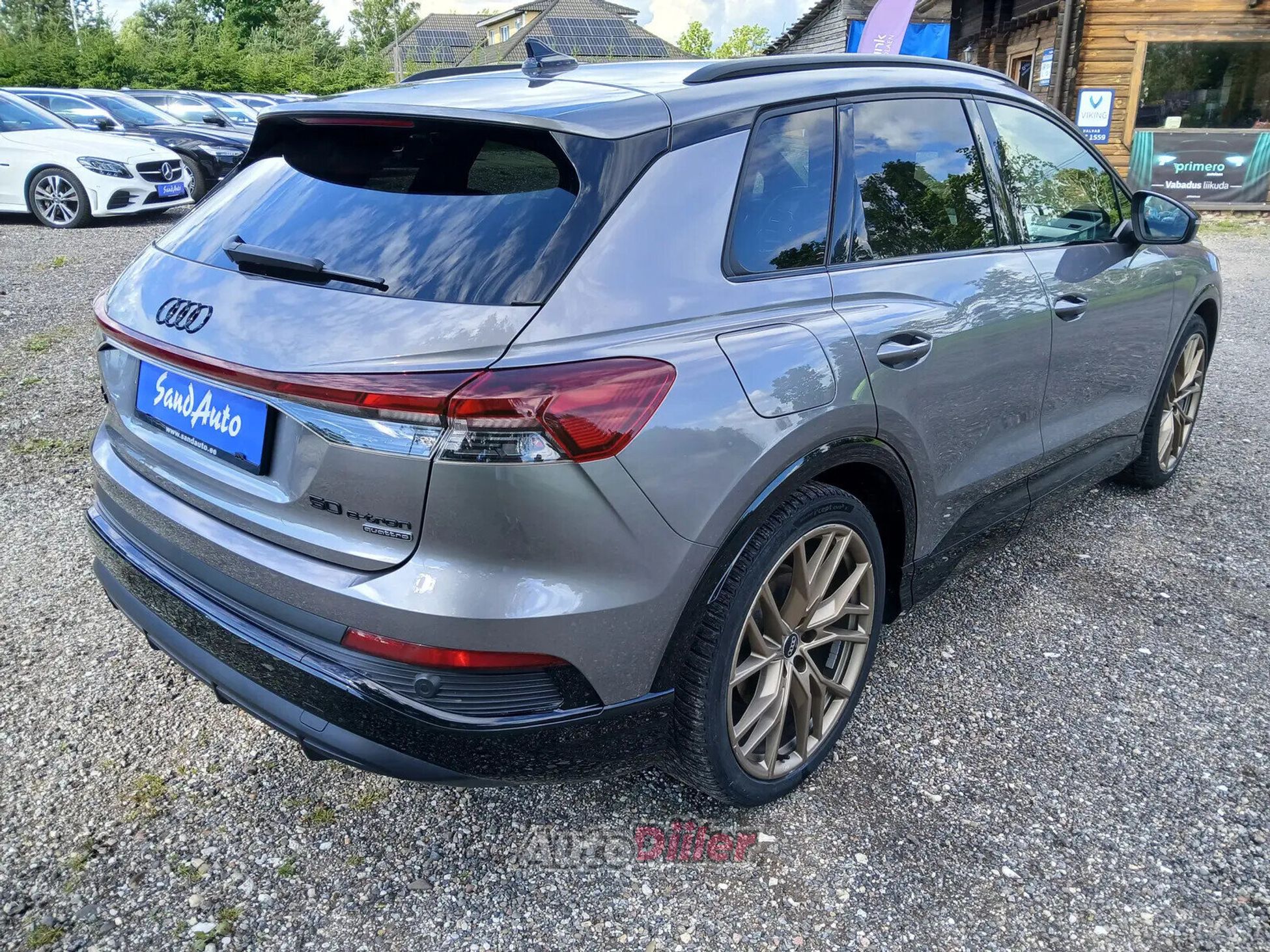 Audi Q4 e-tron 2021, photo 7/10