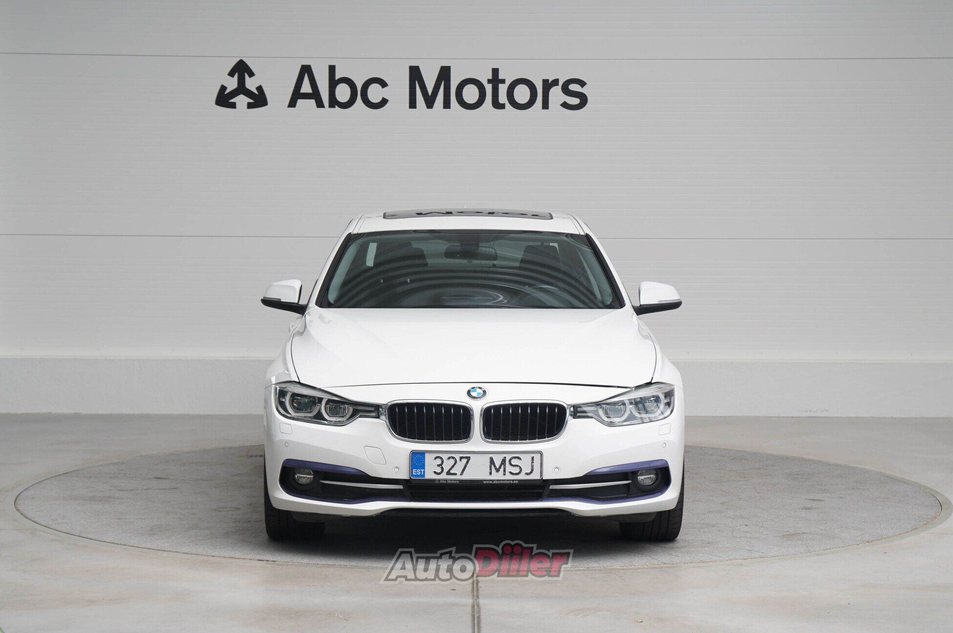 BMW 320 xDrive 2.0 AWD 140 kW 2.0 140kW 2018, photo 2/10