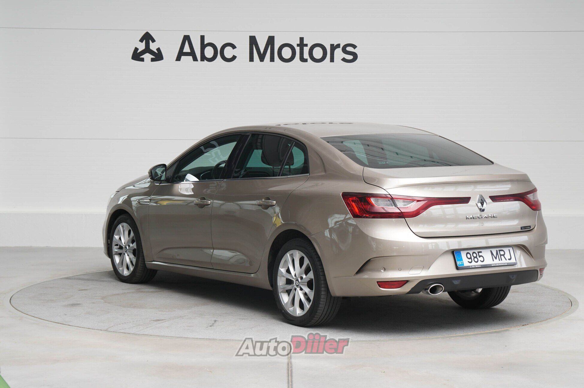 Renault Megane 2017, kuva 6/10