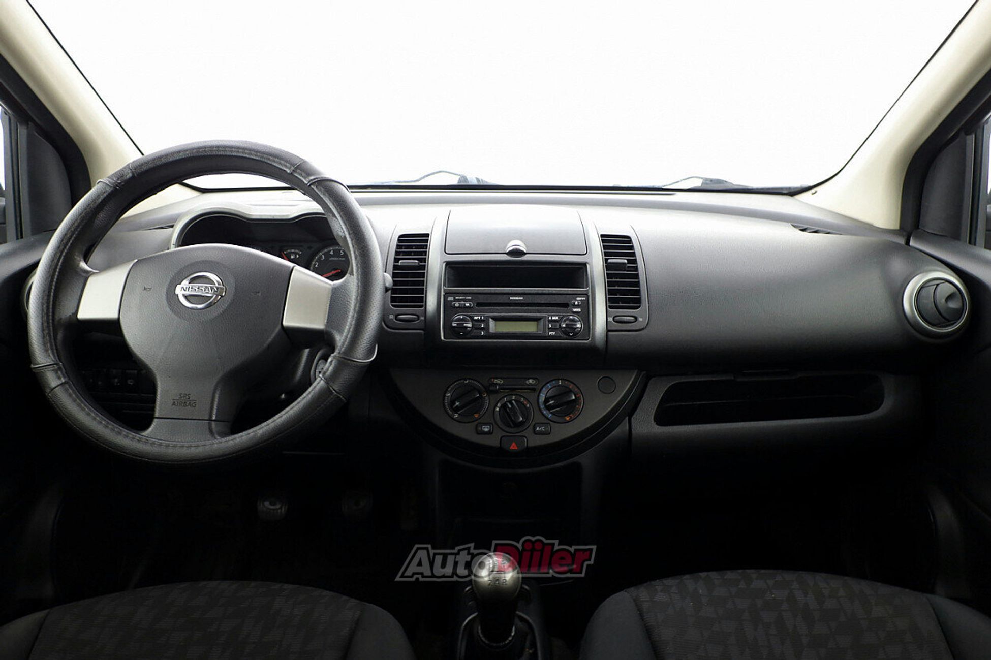 Nissan Note 1.6 81kW 2006, photo 5/7