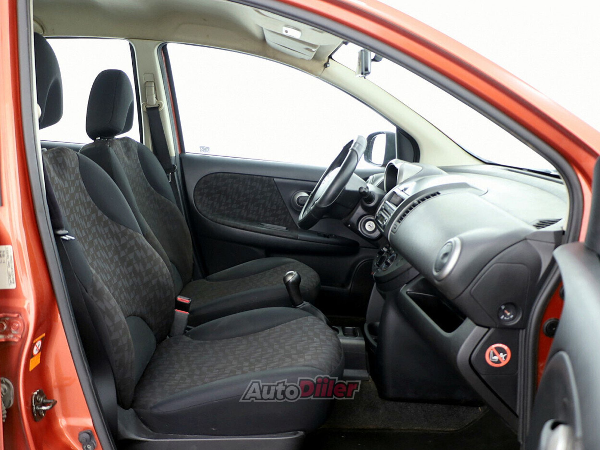 Nissan Note 1.6 81kW 2006, photo 6/7