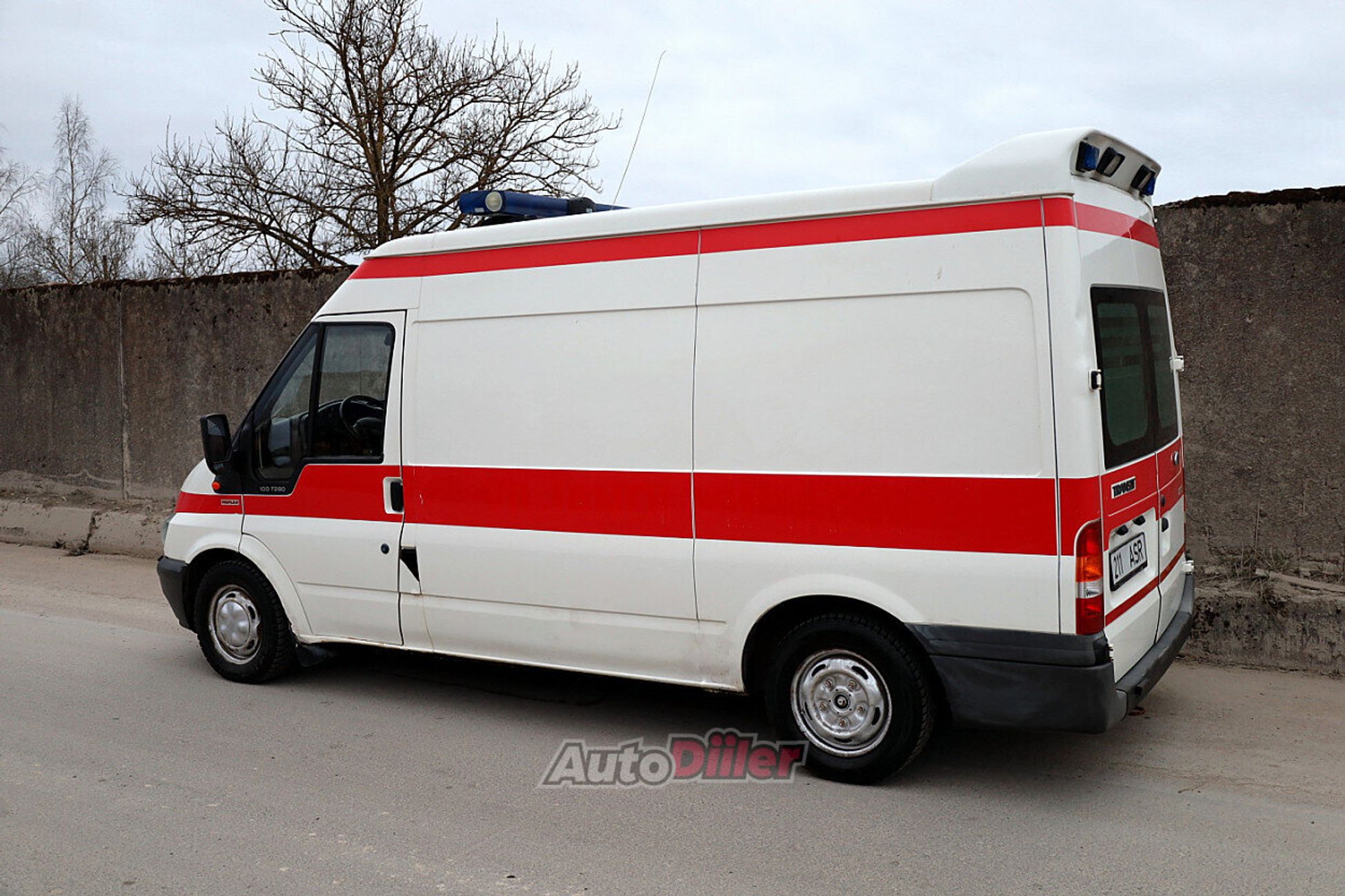Ford Transit 2.0 74kW 2003, photo 4/10