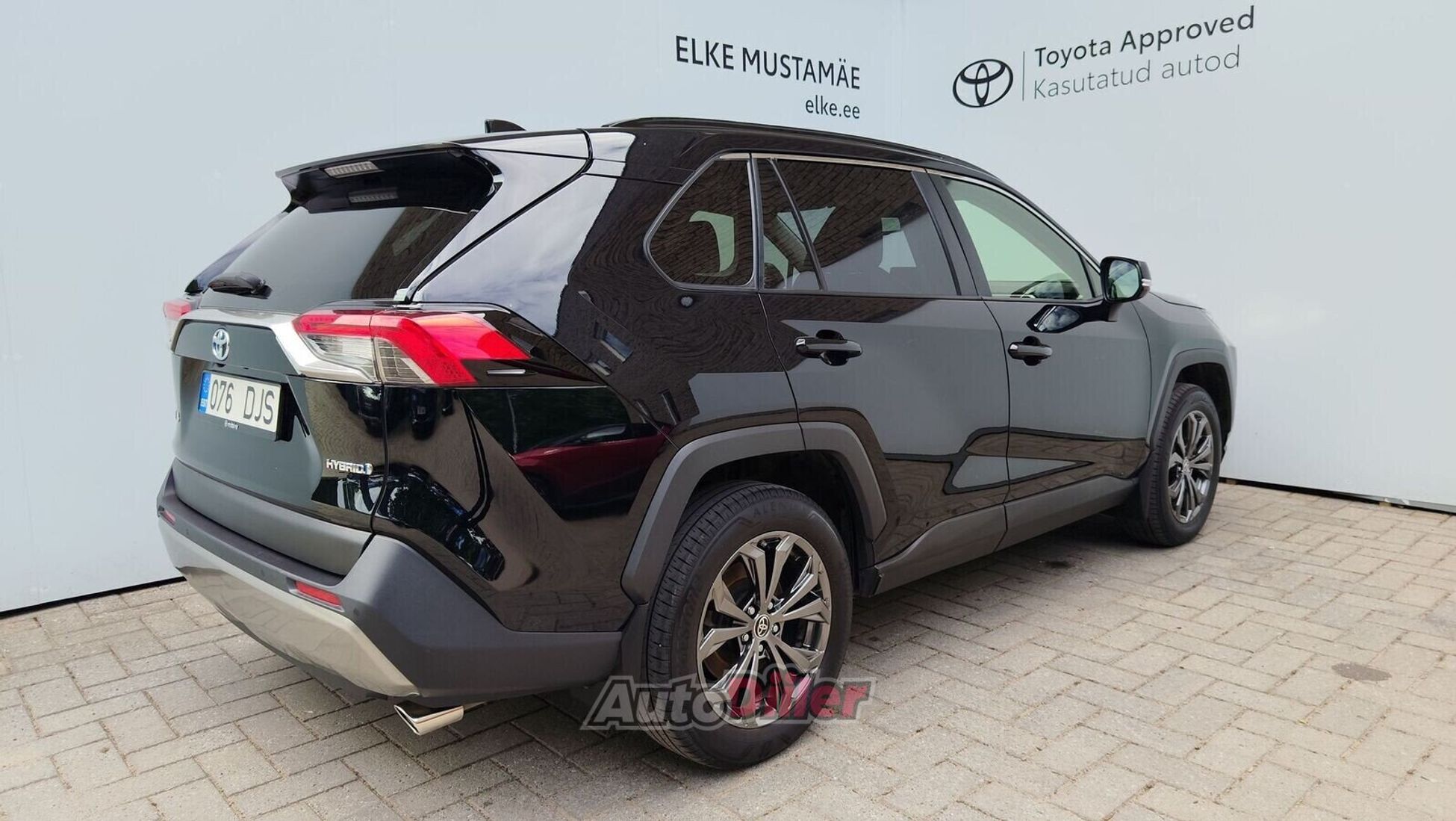 Toyota RAV4 Luxury Plus 2.5 131kW 2023, kuva 2/10