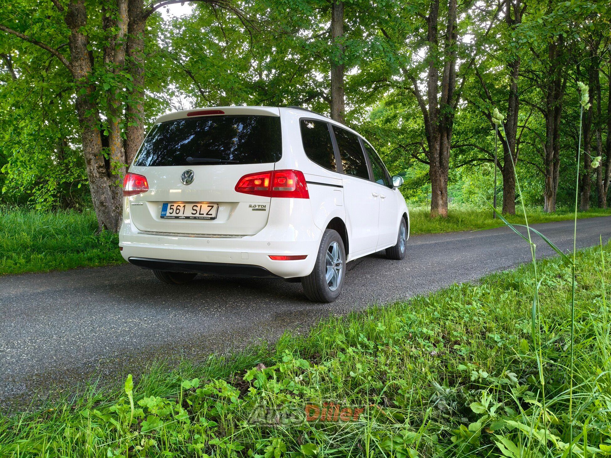 Volkswagen Sharan 2.0 103kW 2011, kuva 3/10