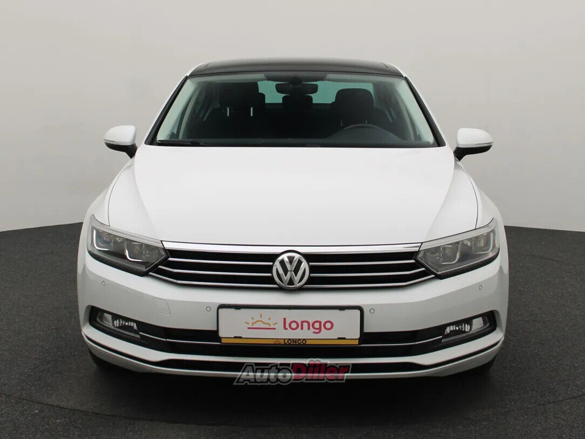Volkswagen Passat 2016, photo 3/10