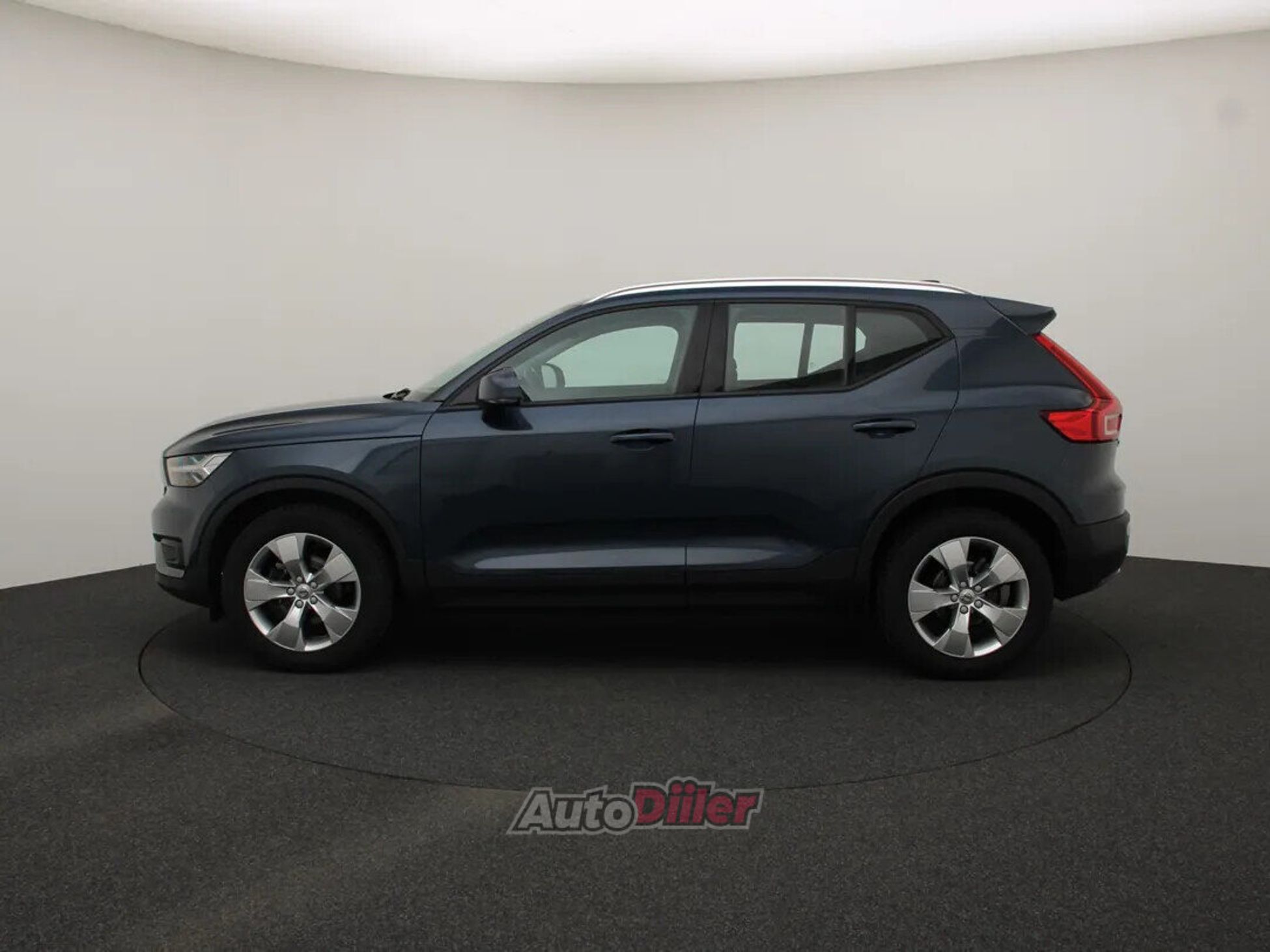 Volvo XC40 Business Pro 1.5 95kW 2021, photo 6/10