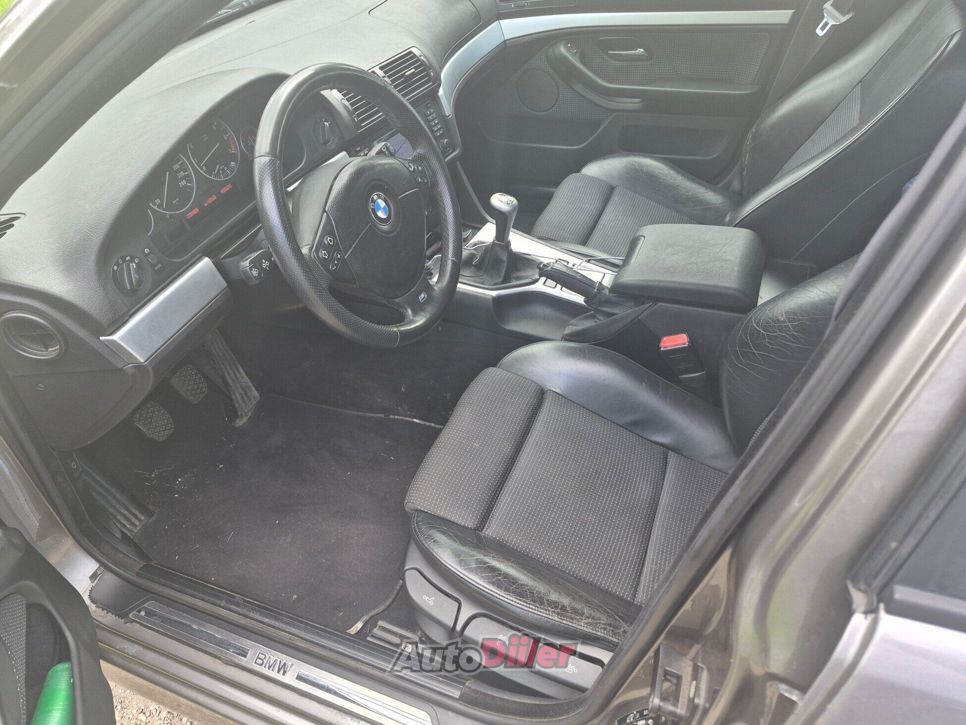 BMW 520 2.2 125kW 2004, kuva 6/8