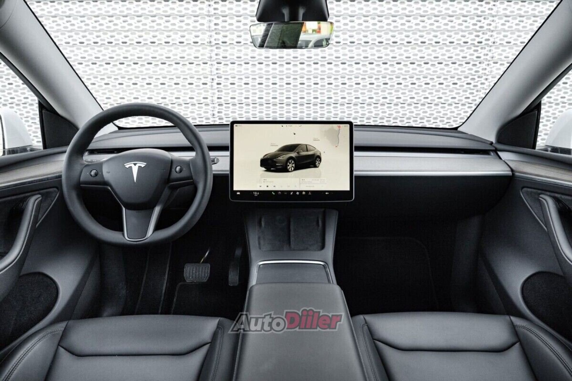 Tesla Model Y 379kW 2023, photo 6/10