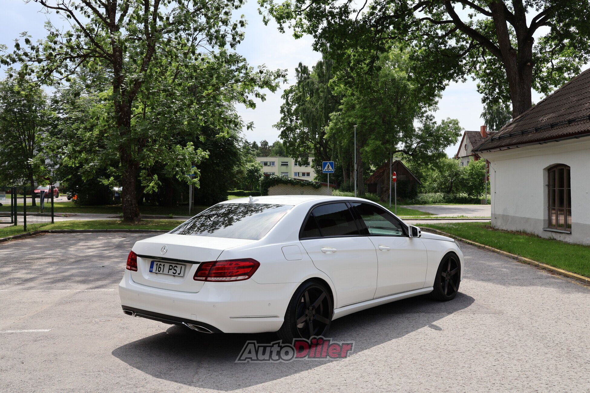 Mercedes-Benz E 200 2.1 100kW 2015, photo 6/10