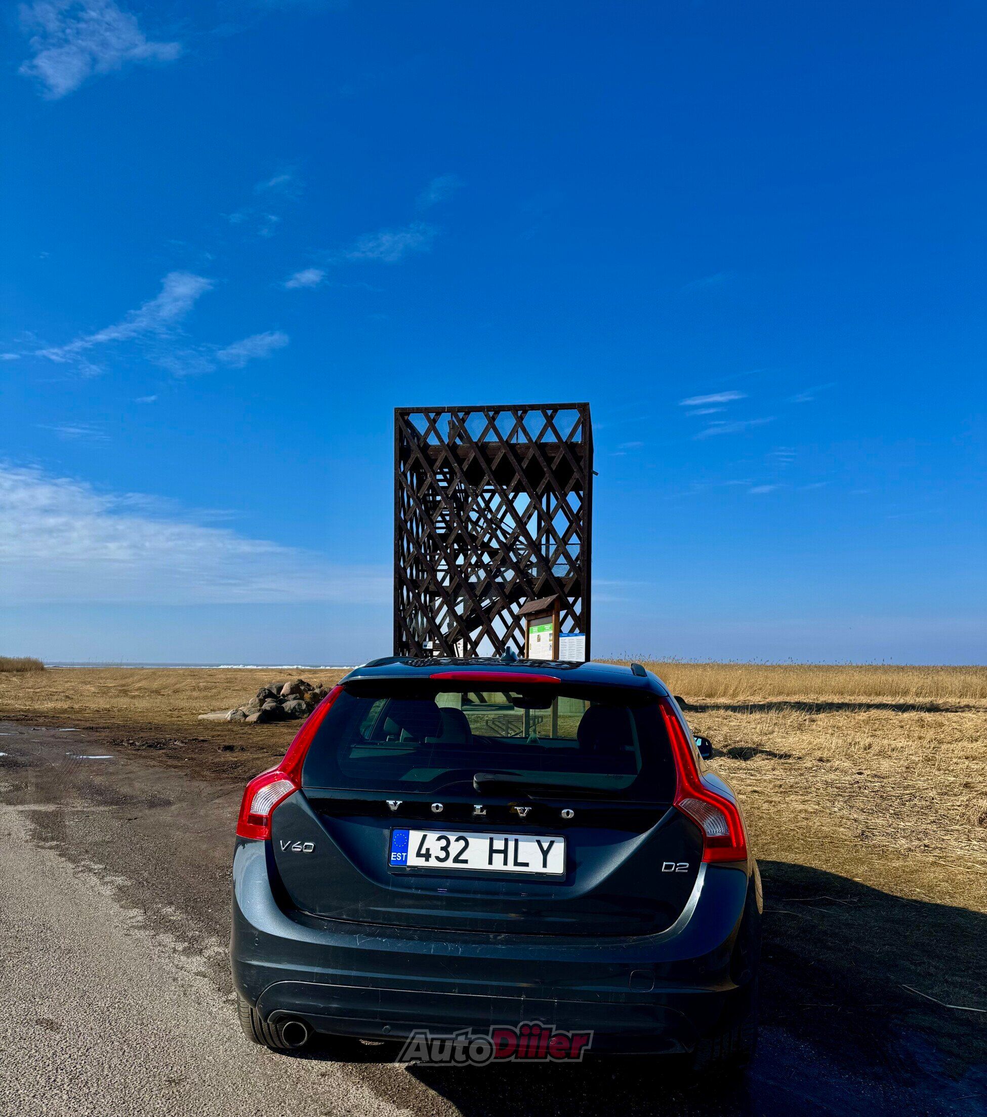 Volvo V60 1.6 84kW 2014, kuva 5/9