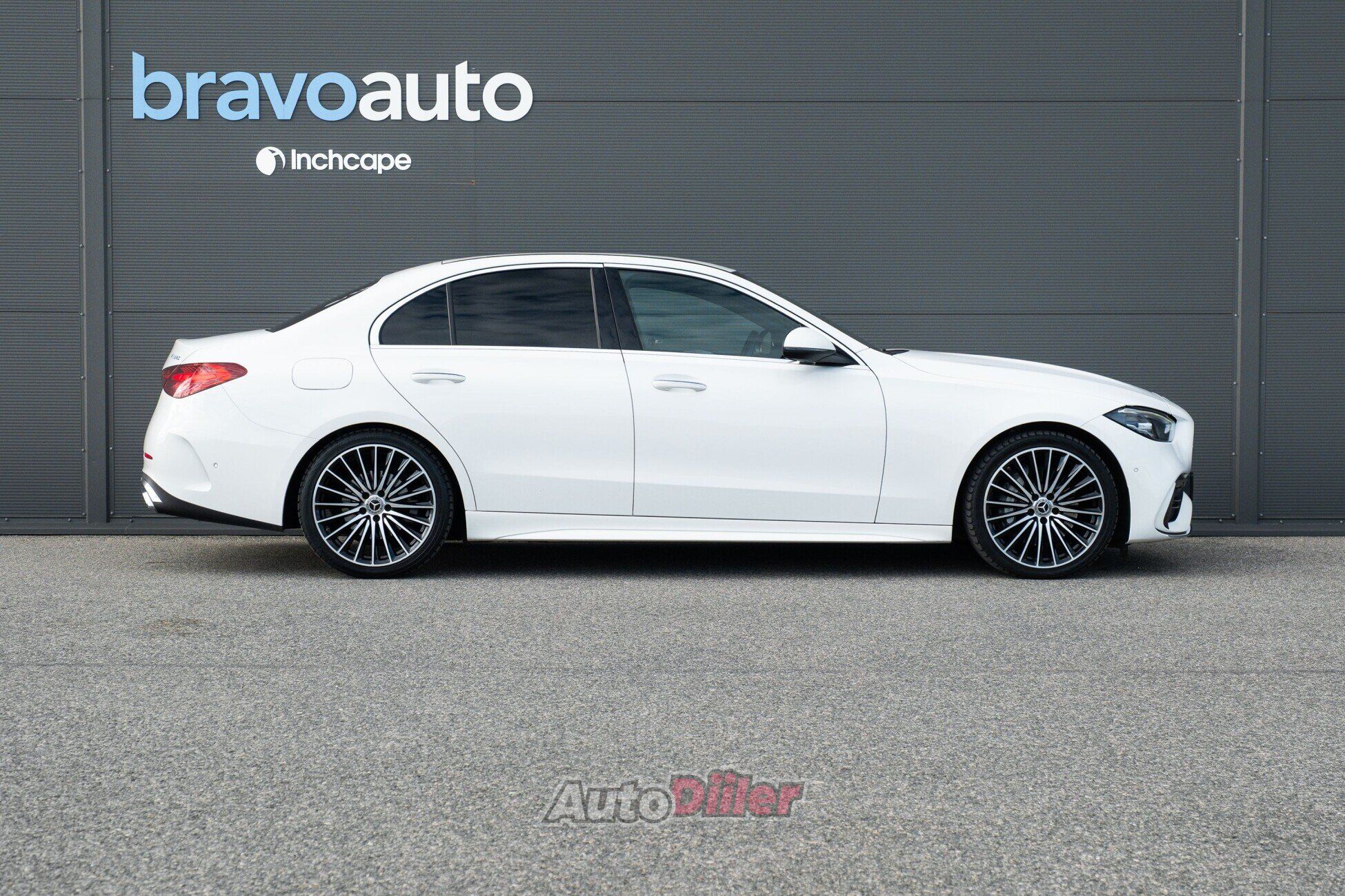 Mercedes-Benz C 200 2022, photo 4/10