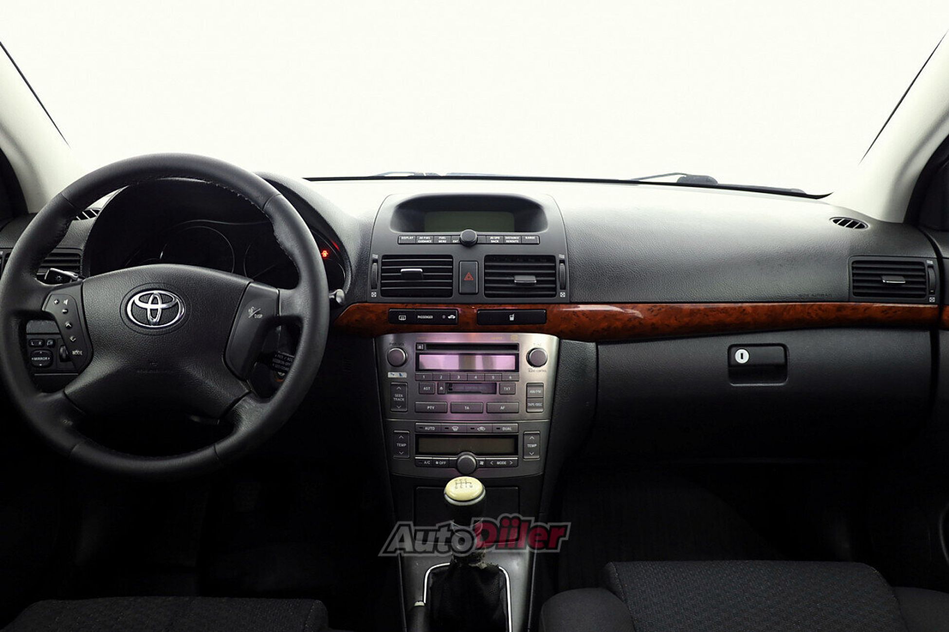 Toyota Avensis 2.2 130kW 2006, photo 5/8