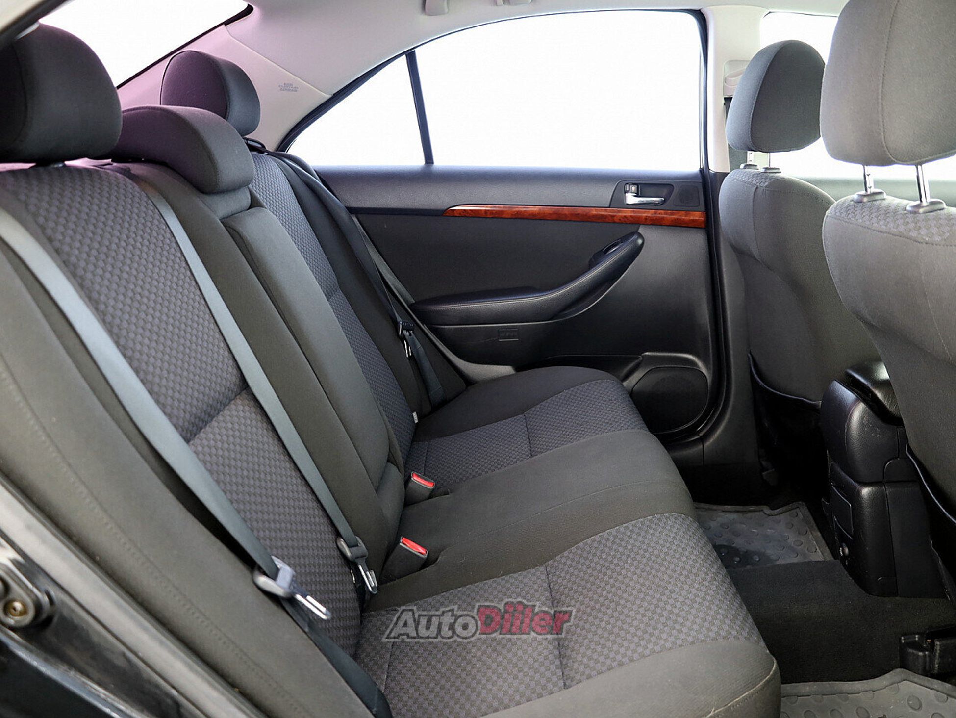 Toyota Avensis 2.2 130kW 2006, photo 7/8