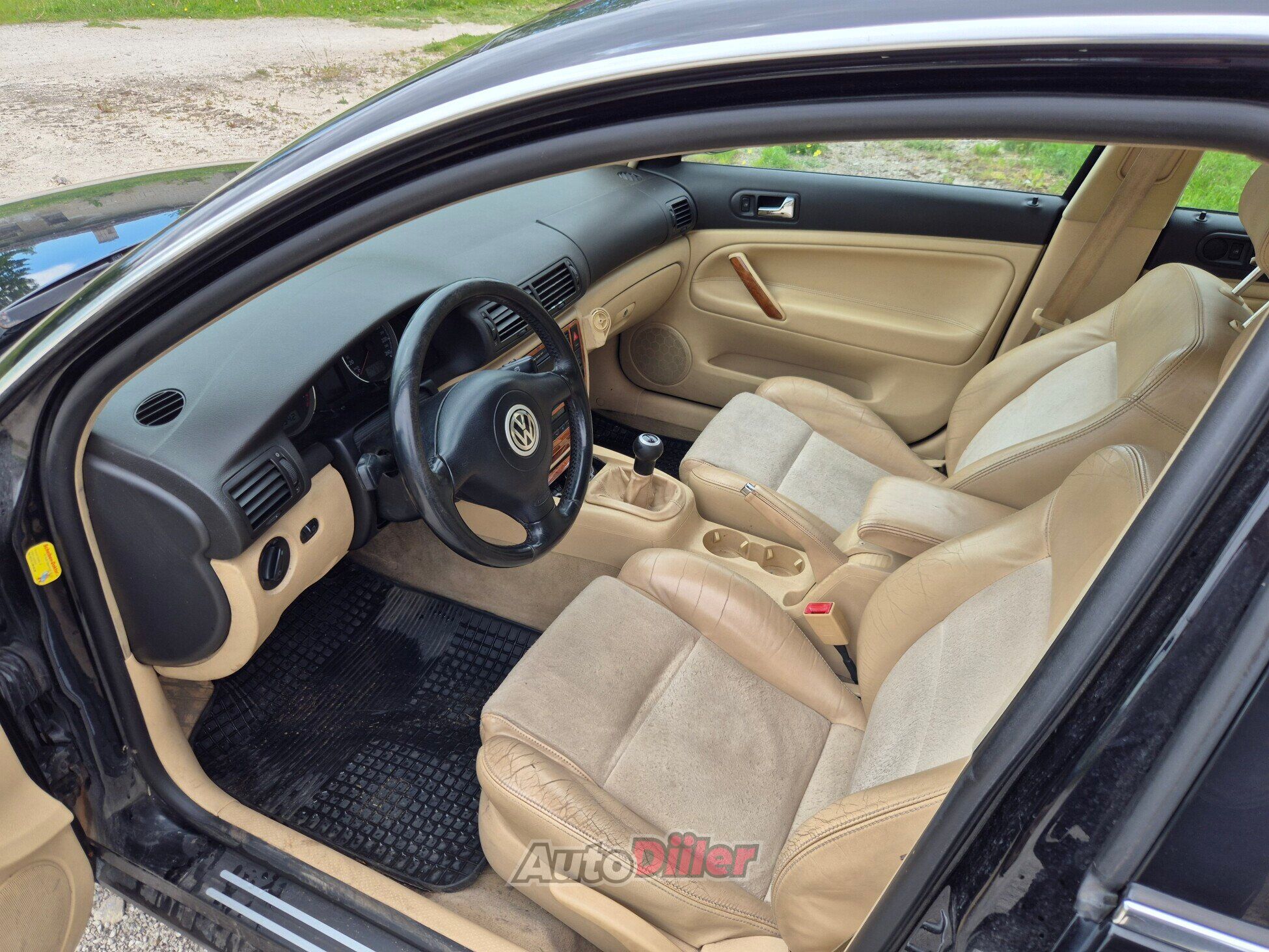 Volkswagen Passat 2.8 142kW 2001, kuva 7/10