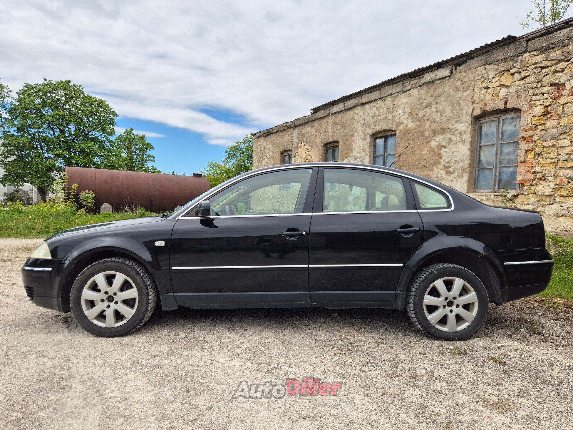Volkswagen Passat 2.8 142kW 2001, kuva 2/10