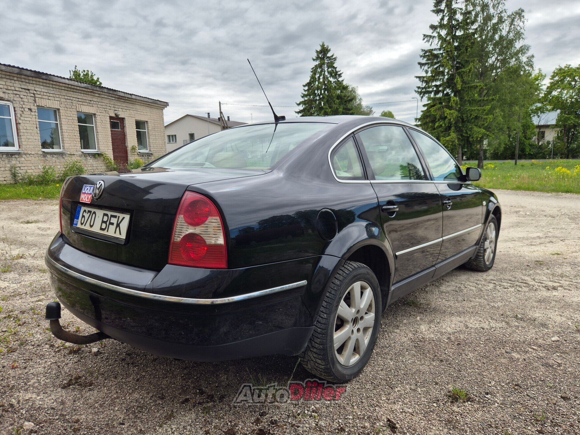 Volkswagen Passat 2.8 142kW 2001, kuva 4/10