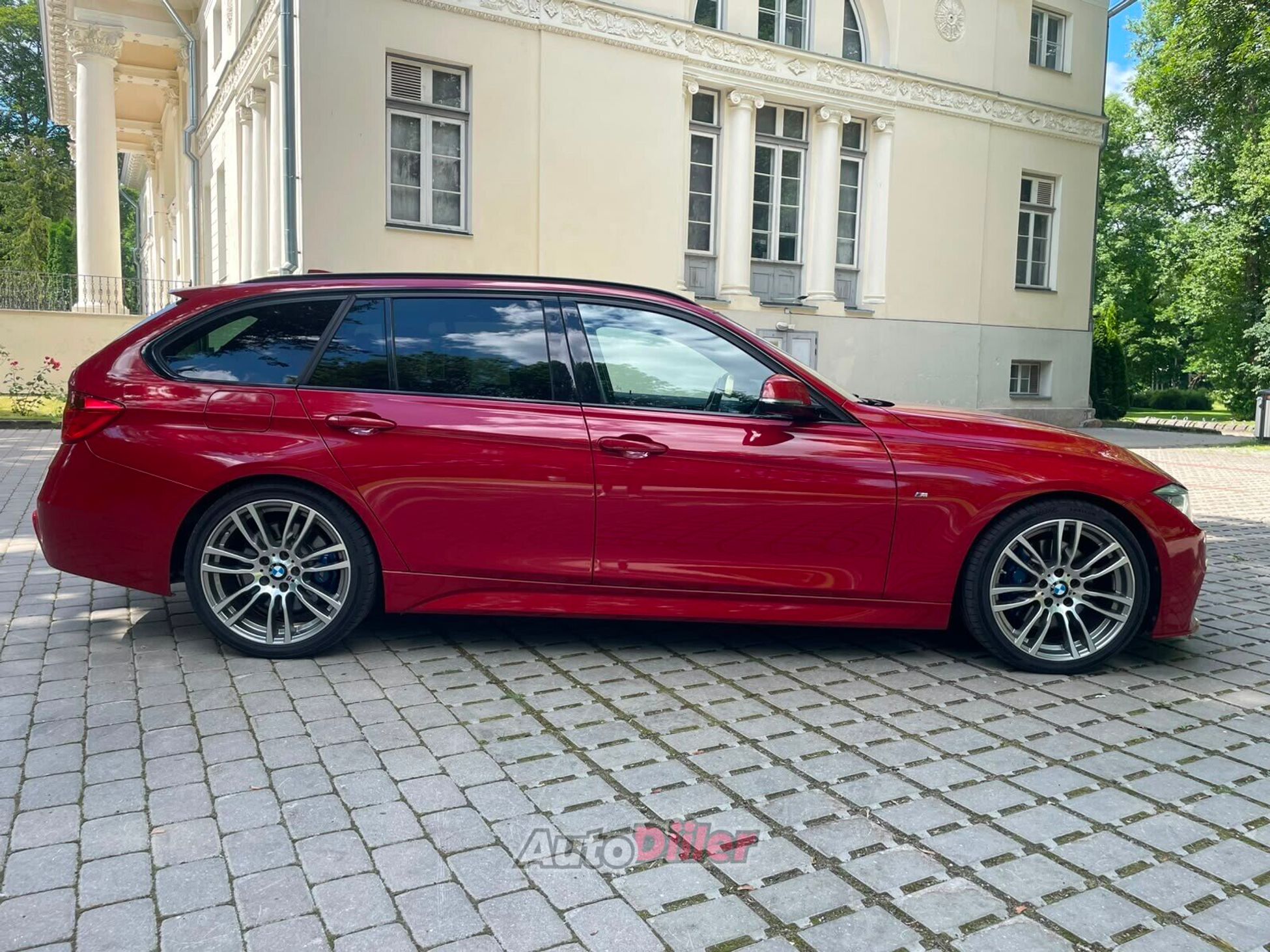 BMW 320 2.0 135kW 2014, photo 6/10