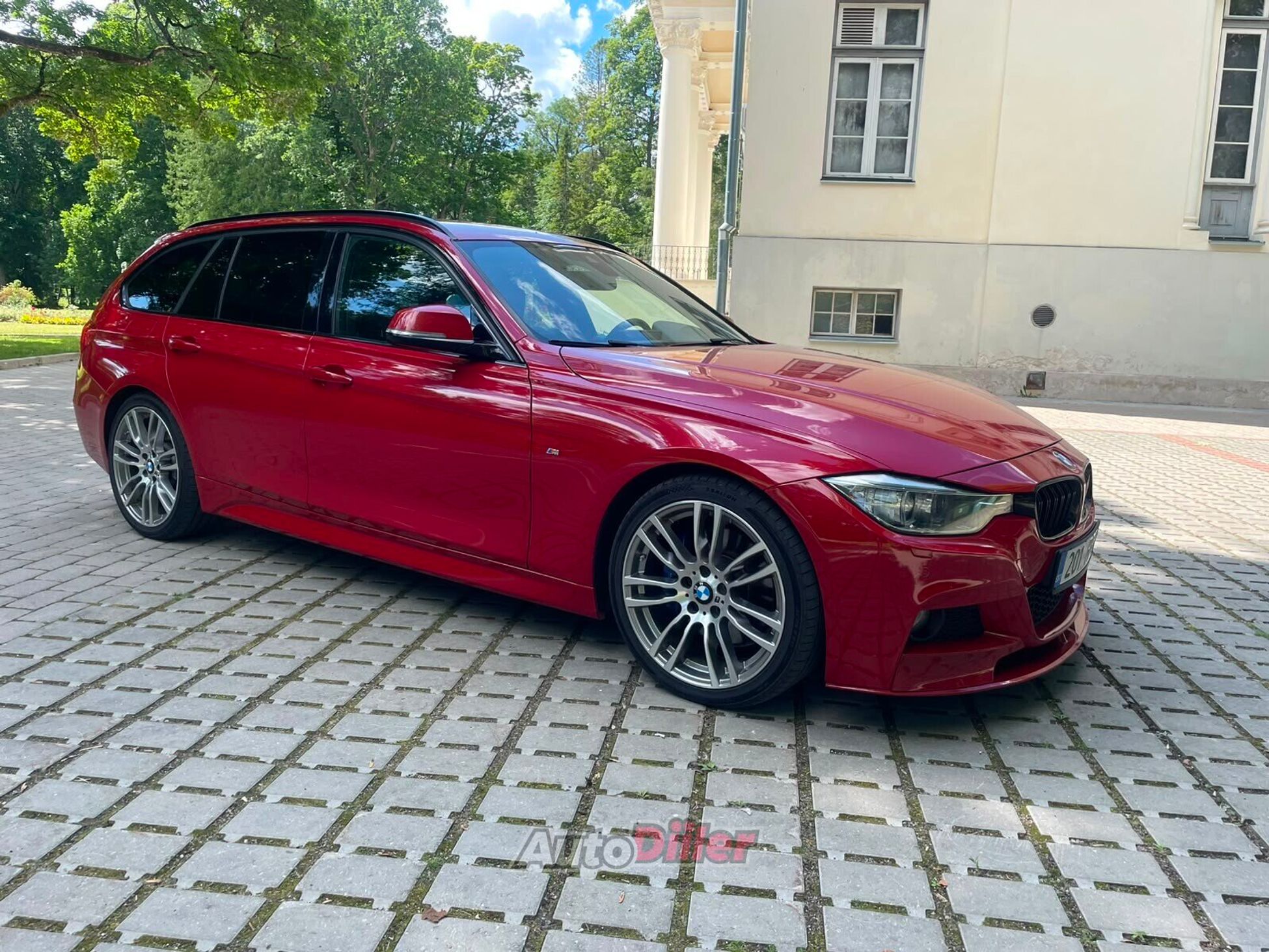 BMW 320 2.0 135kW 2014, photo 4/10