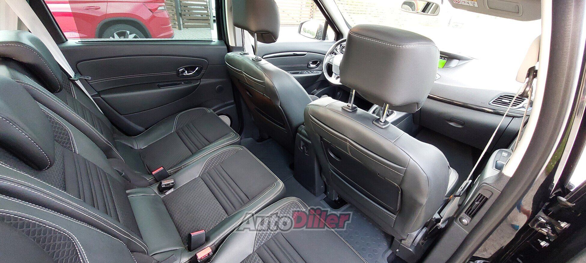 Renault Mégane Scenic 1.5 81kW 2015, photo 3/7
