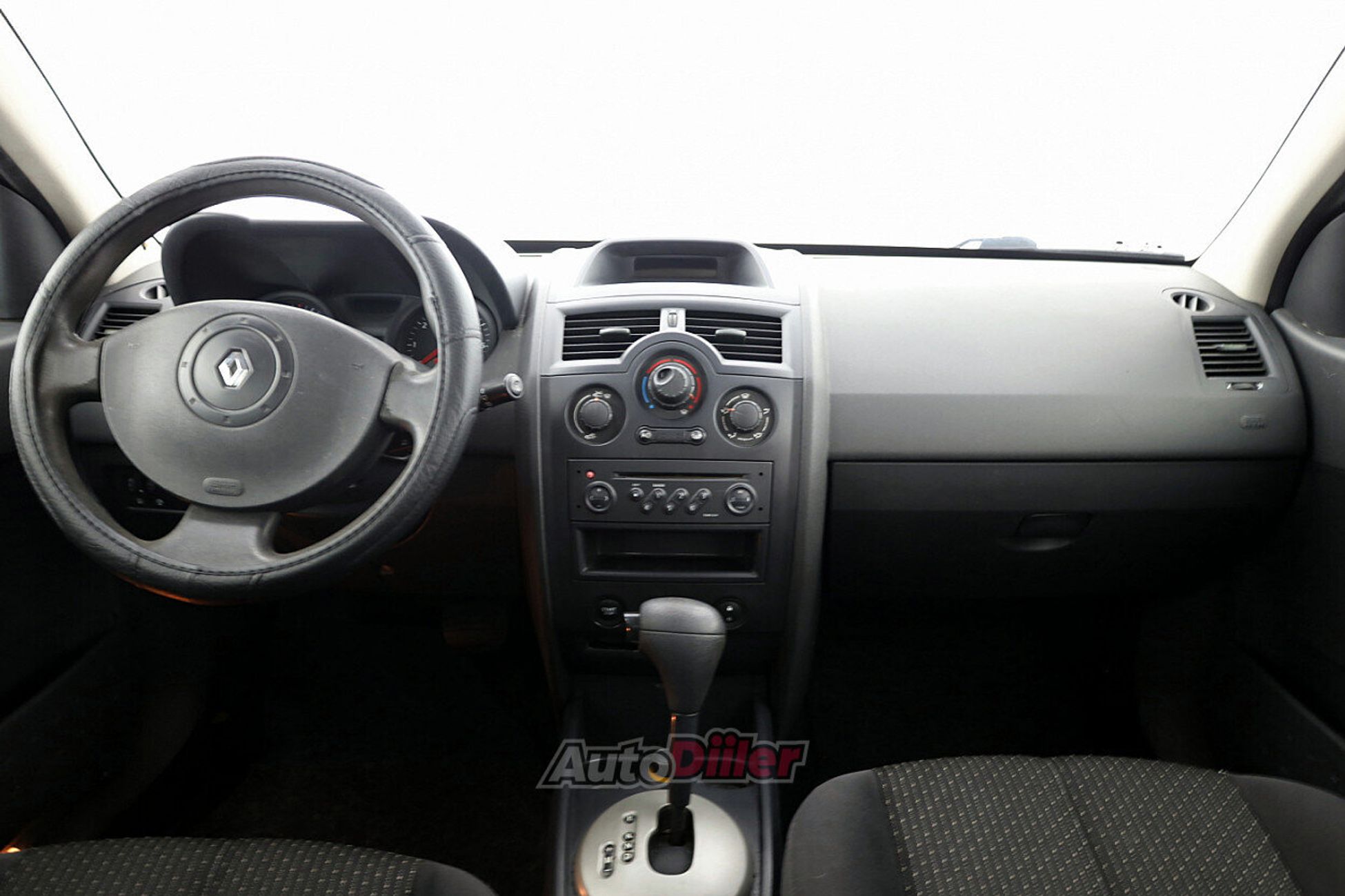 Renault Megane 1.6 83kW 2003, kuva 5/7