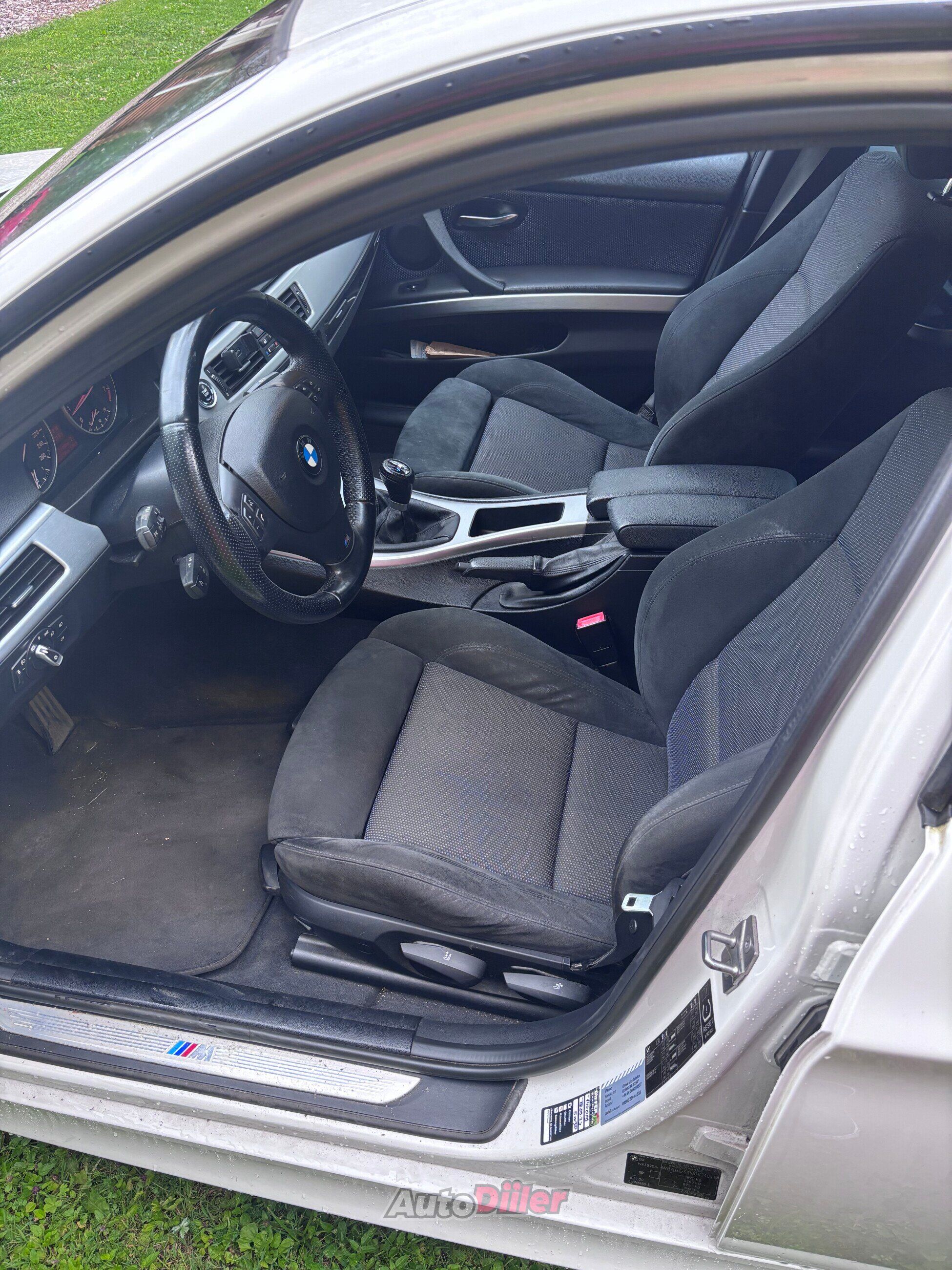 BMW 320 2.0 125kW 2009, photo 6/9