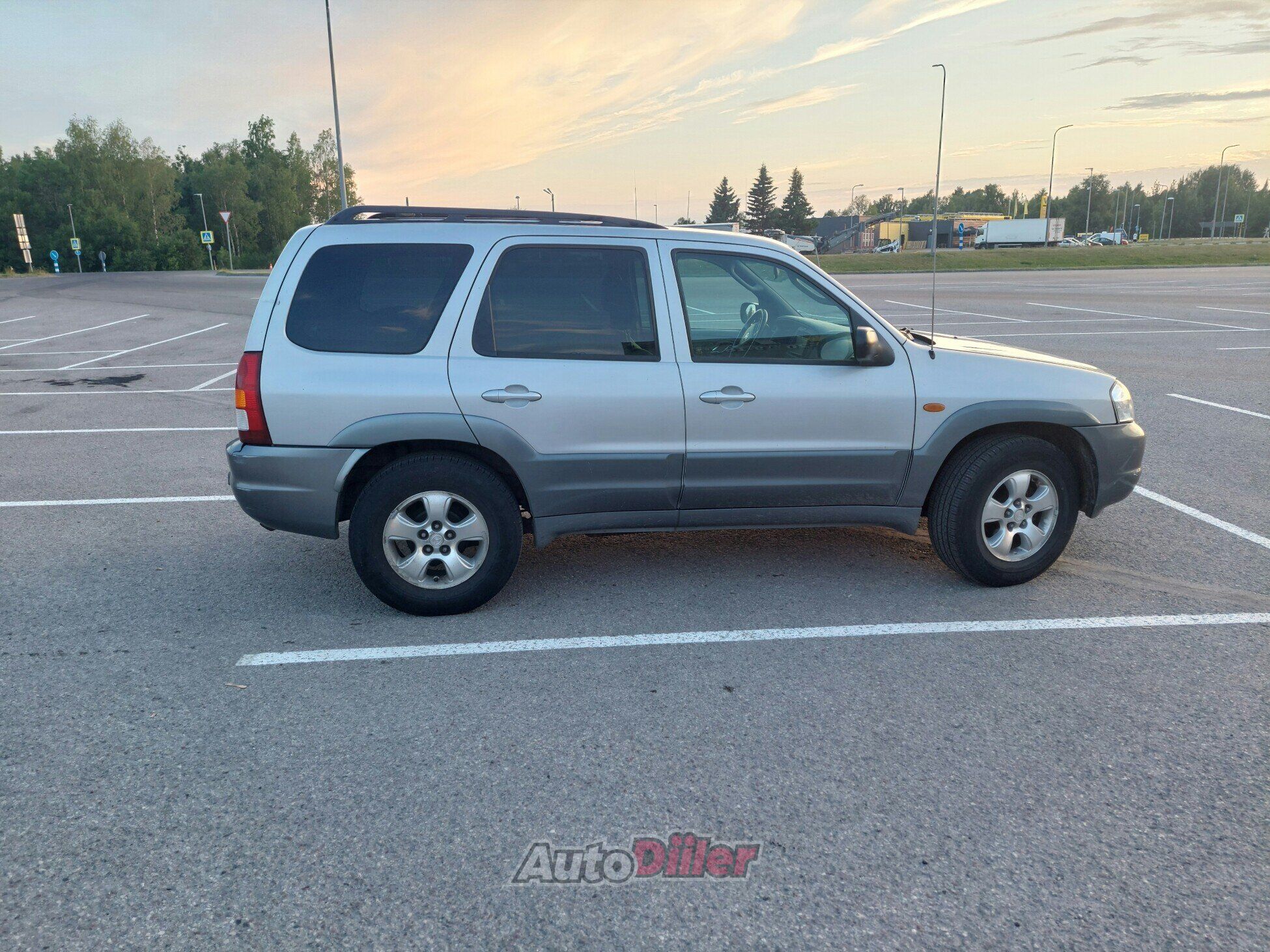 Mazda Tribute 3.0 145kW 2001, kuva 2/6
